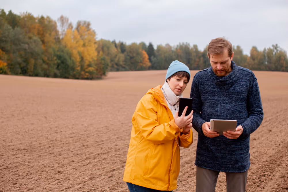 5 Best Field Force Apps for Small Businesses (Simple & Affordable)