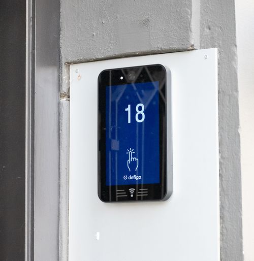 Decigo Building Defigo | Simpler, Safer, Smarter Building Entry