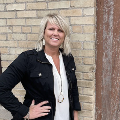 Angie - Administrative Assistant