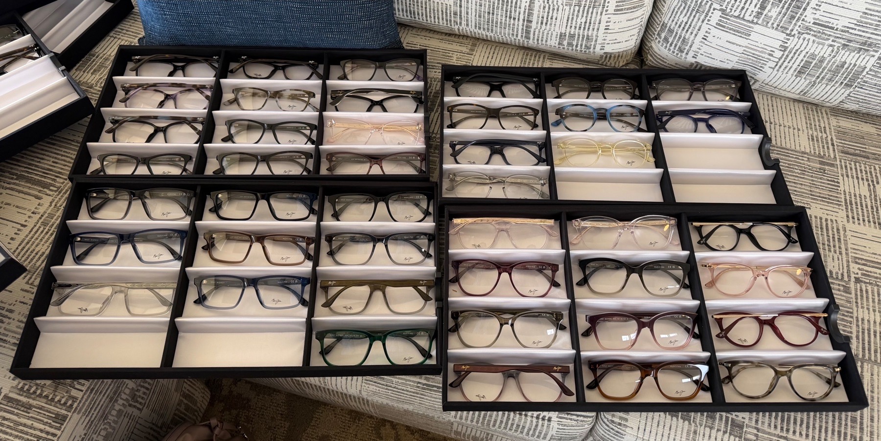 Punzal Vision visits the Maui Jim roadshow in Waikiki.