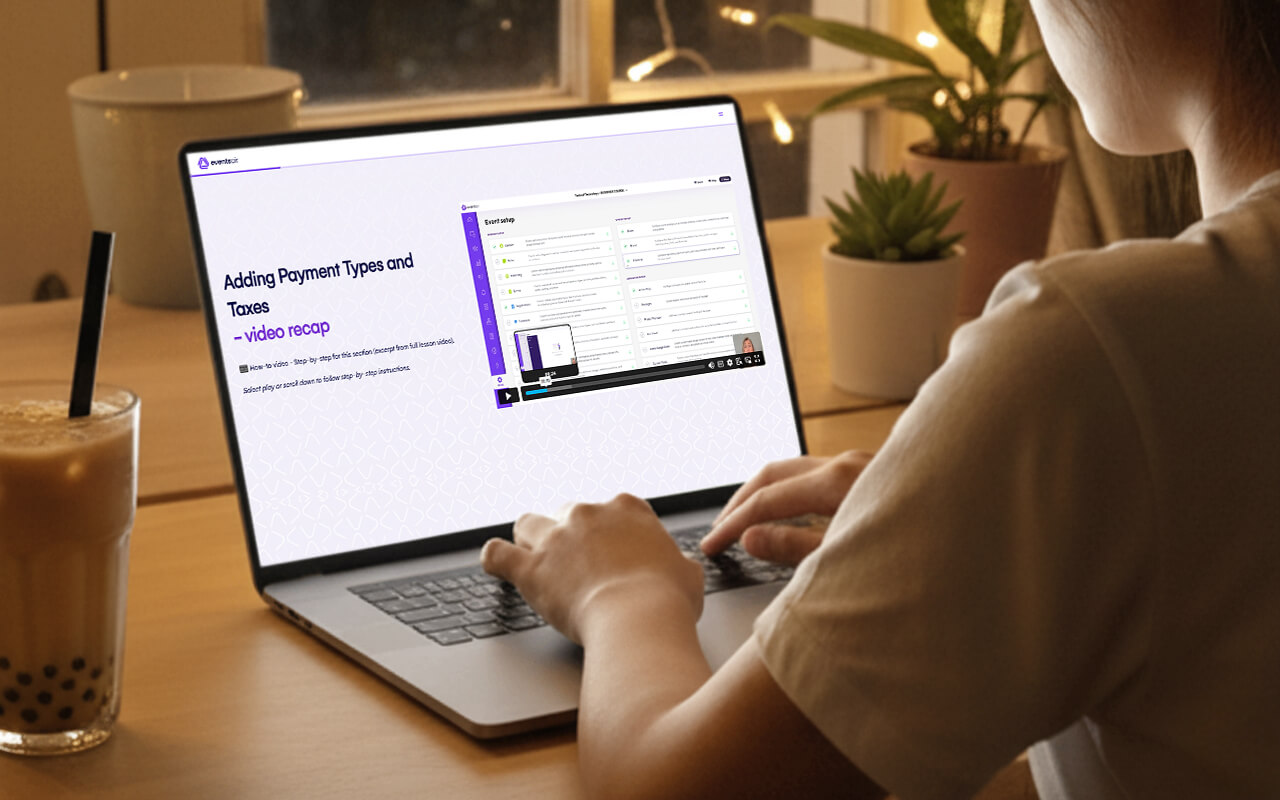 A learner studies a module from the EventsAir Training Program using the HowToo online learning platform.