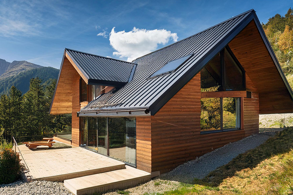 Custom Seller Medial by Tom de Venny