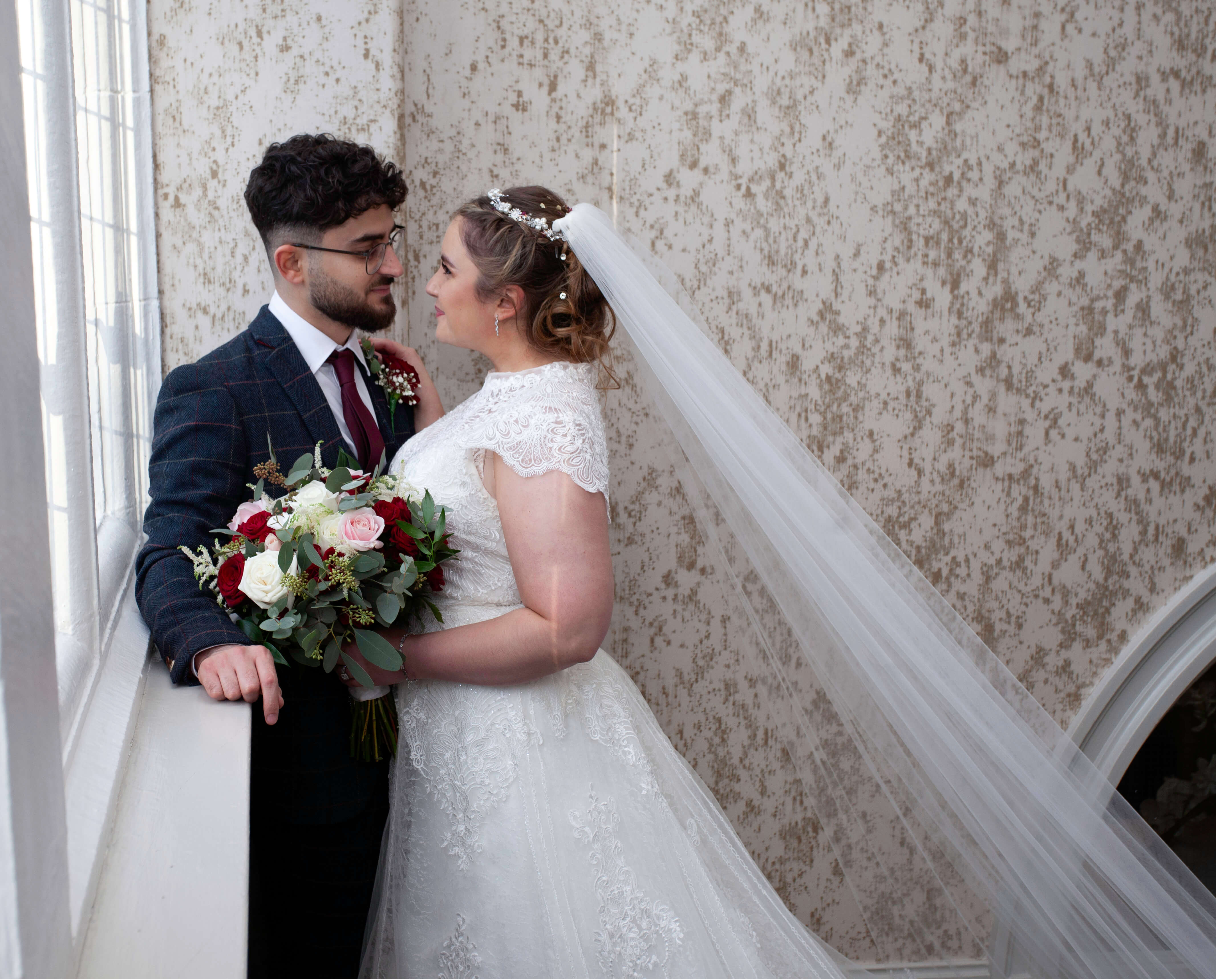 Small Wedding Photographer