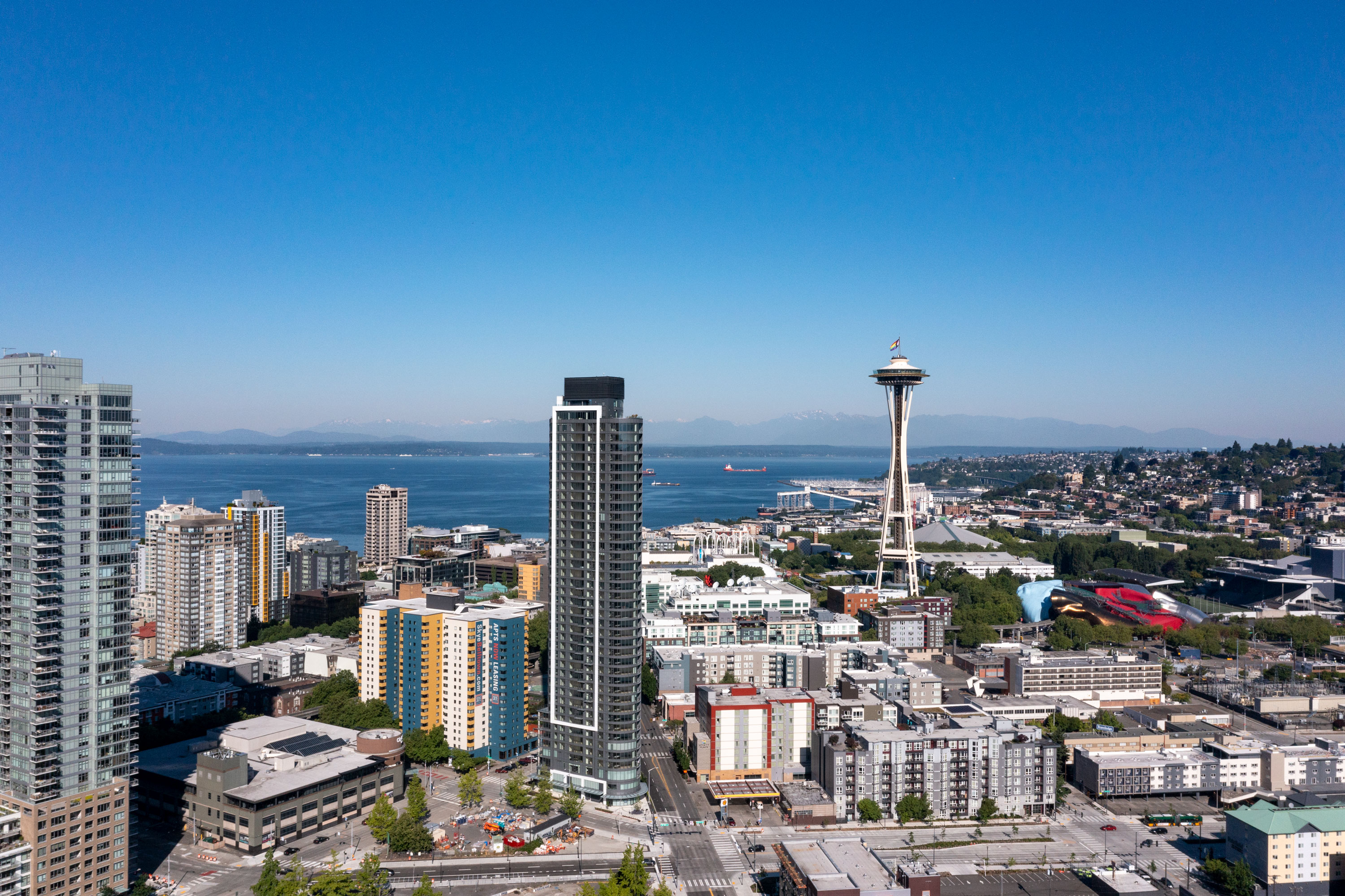 Aerial photo of Spire Condominiums, Seattle, Washington