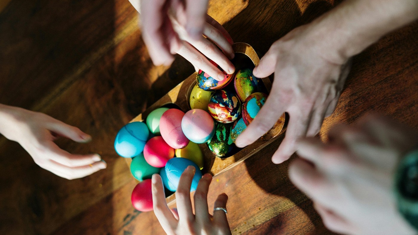 10 Best Easter Gift Ideas for Adults