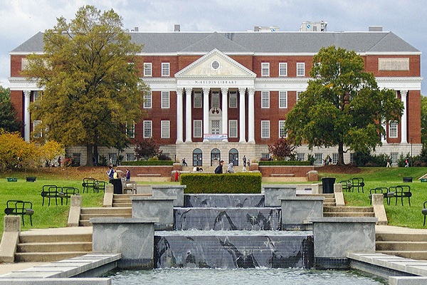 University of Maryland: Admissions, Rankings, Programs & Housing