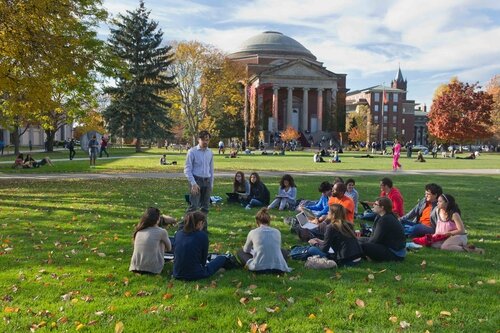 Syracuse University: Courses, Fees And Rankings 2025