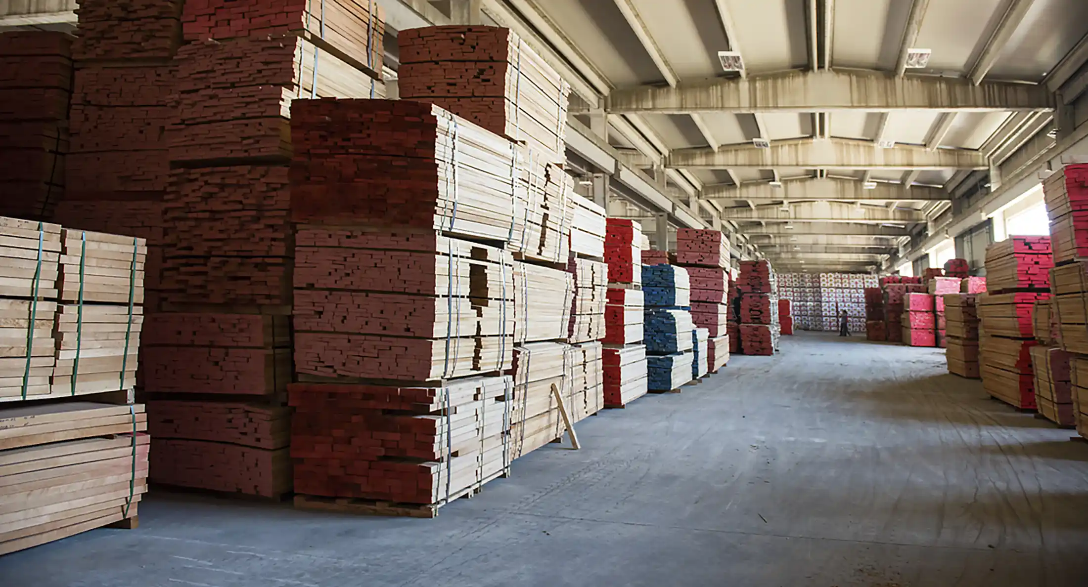 warehouse full of sawn timber packages