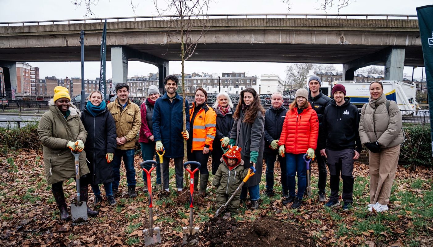 Trees & Teamwork - Urban Tree Planting Corporate Team Building Days