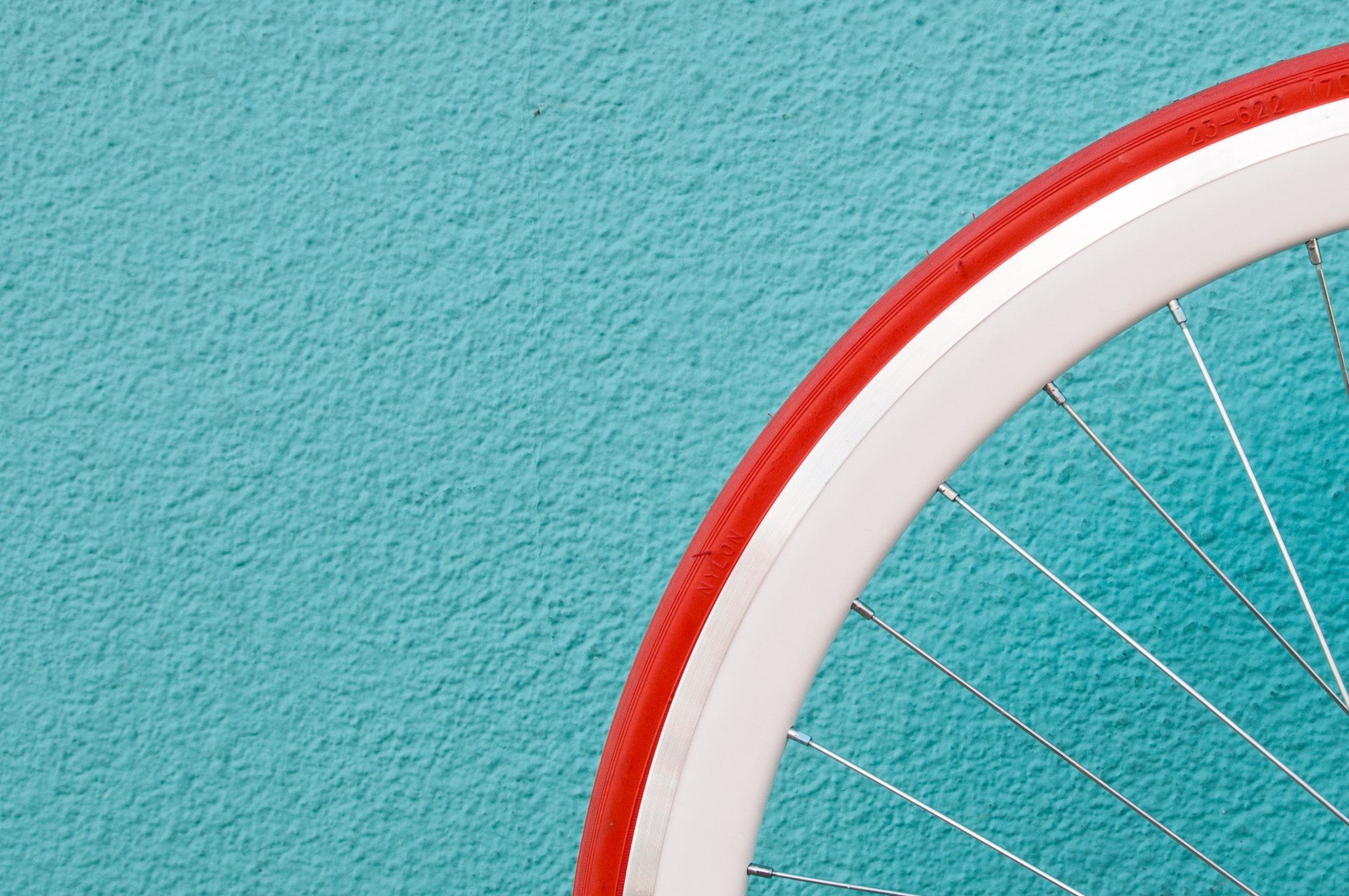 A Guide to Meeting French E-commerce Delivery Preferences