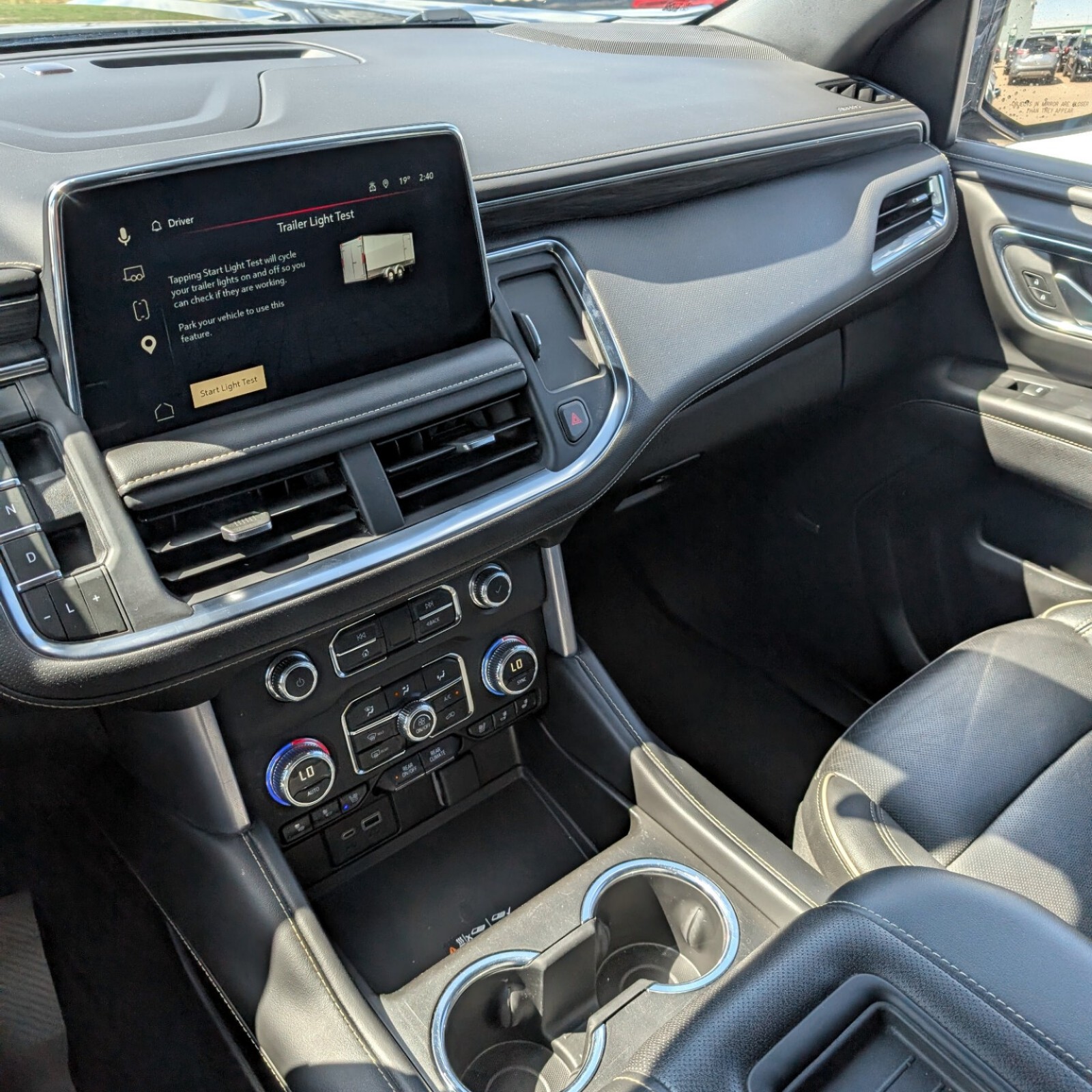 2023 GMC Yukon — photo 18