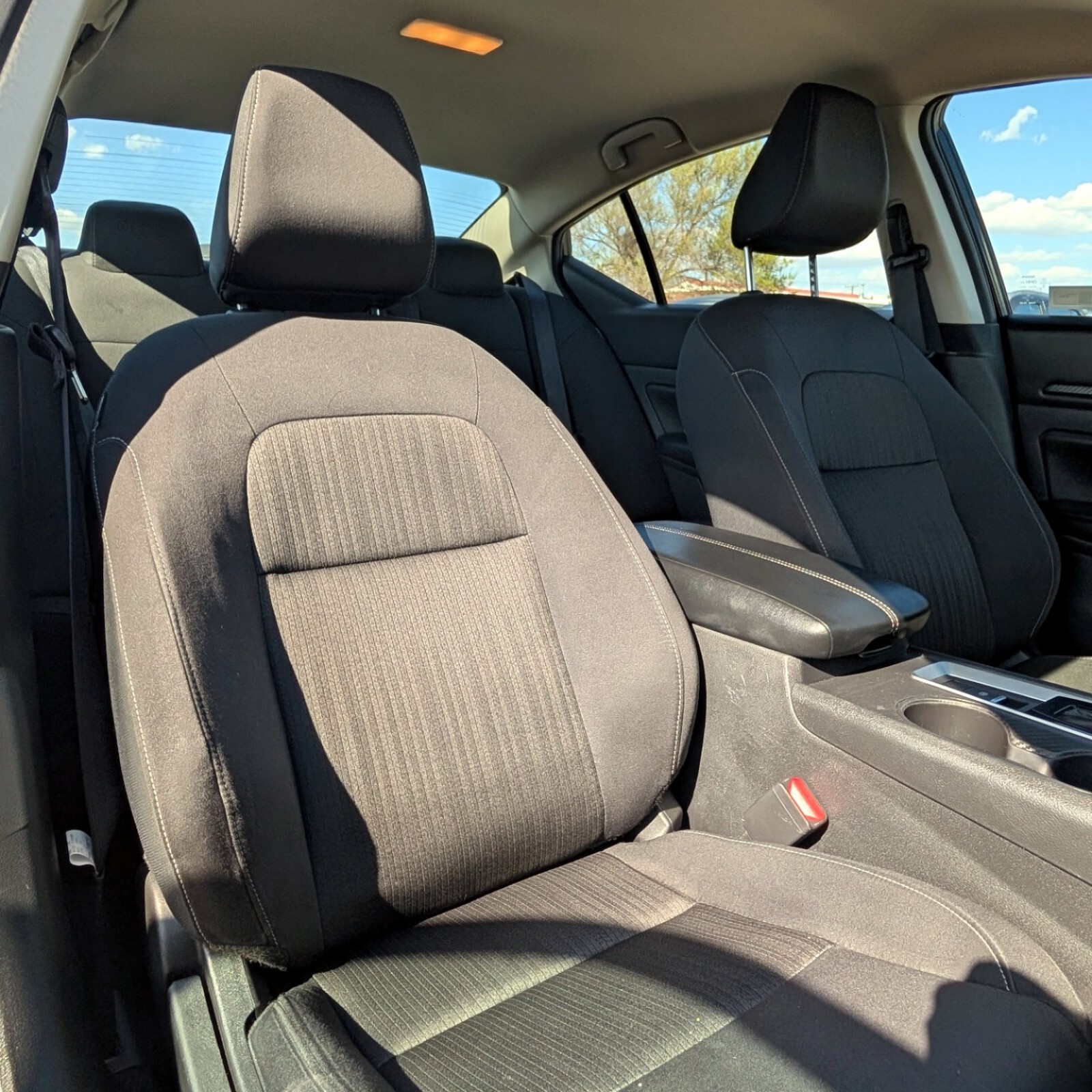 2025 Nissan Altima — photo 9