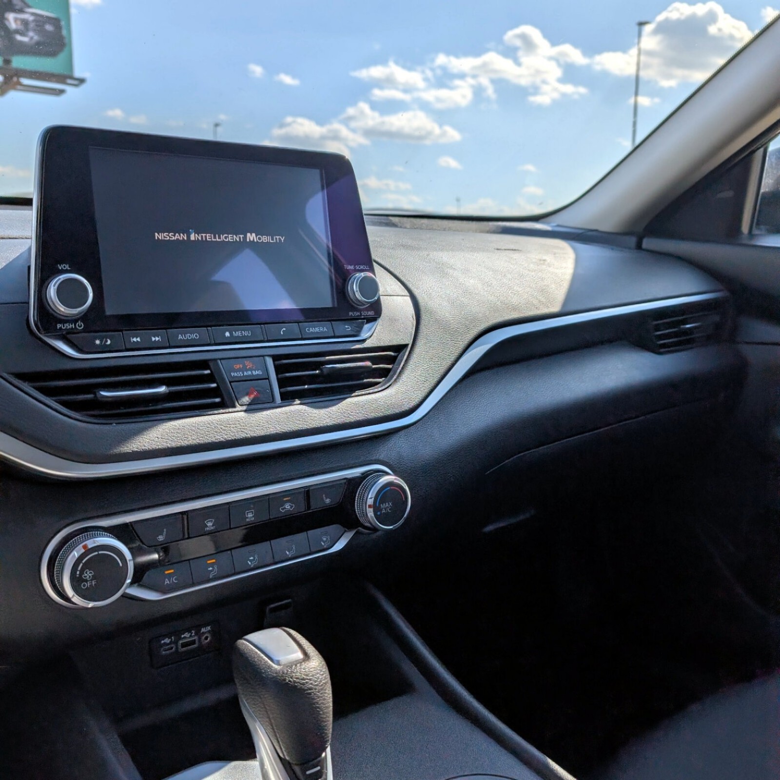 2025 Nissan Altima — photo 12