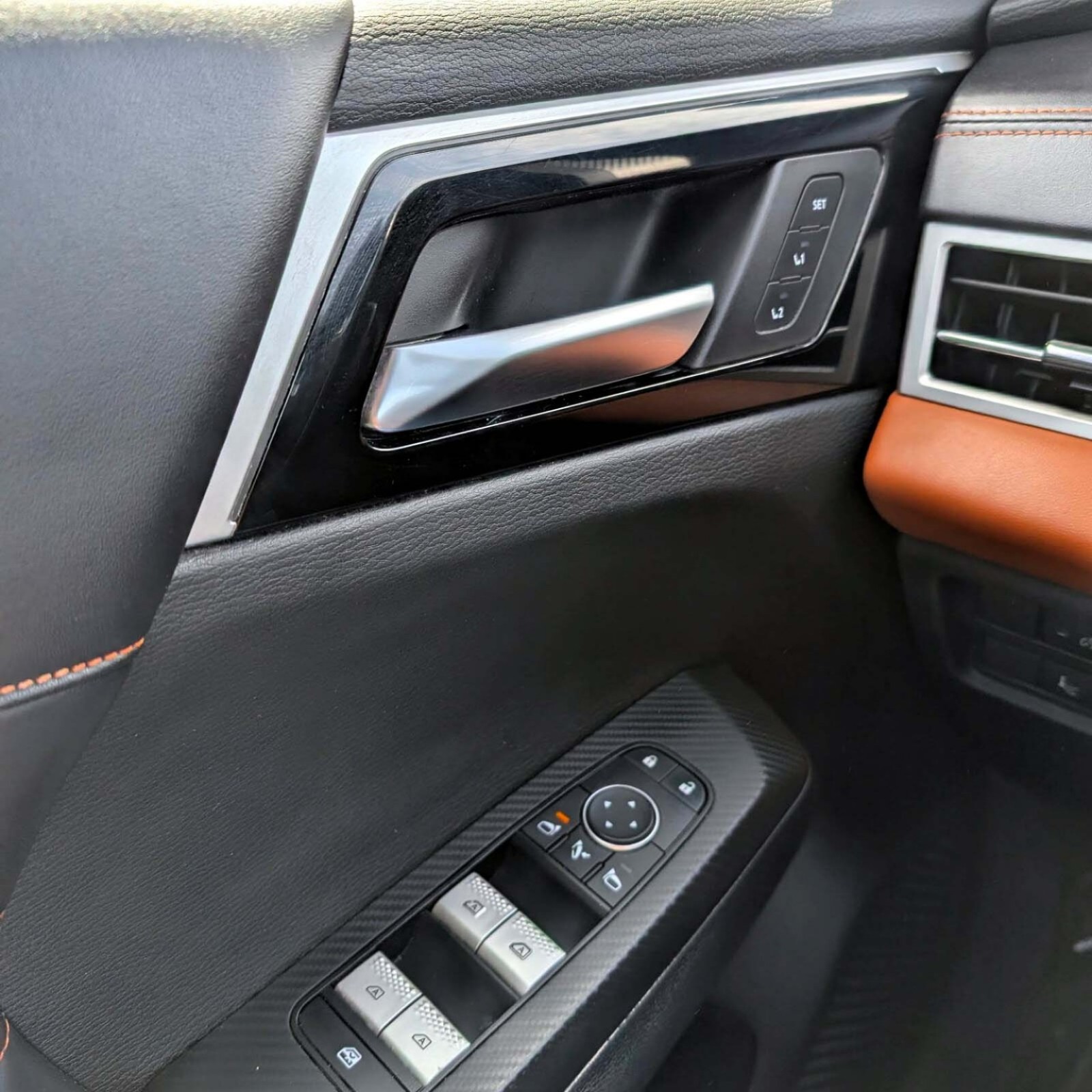 2023 Mitsubishi Outlander — photo 16