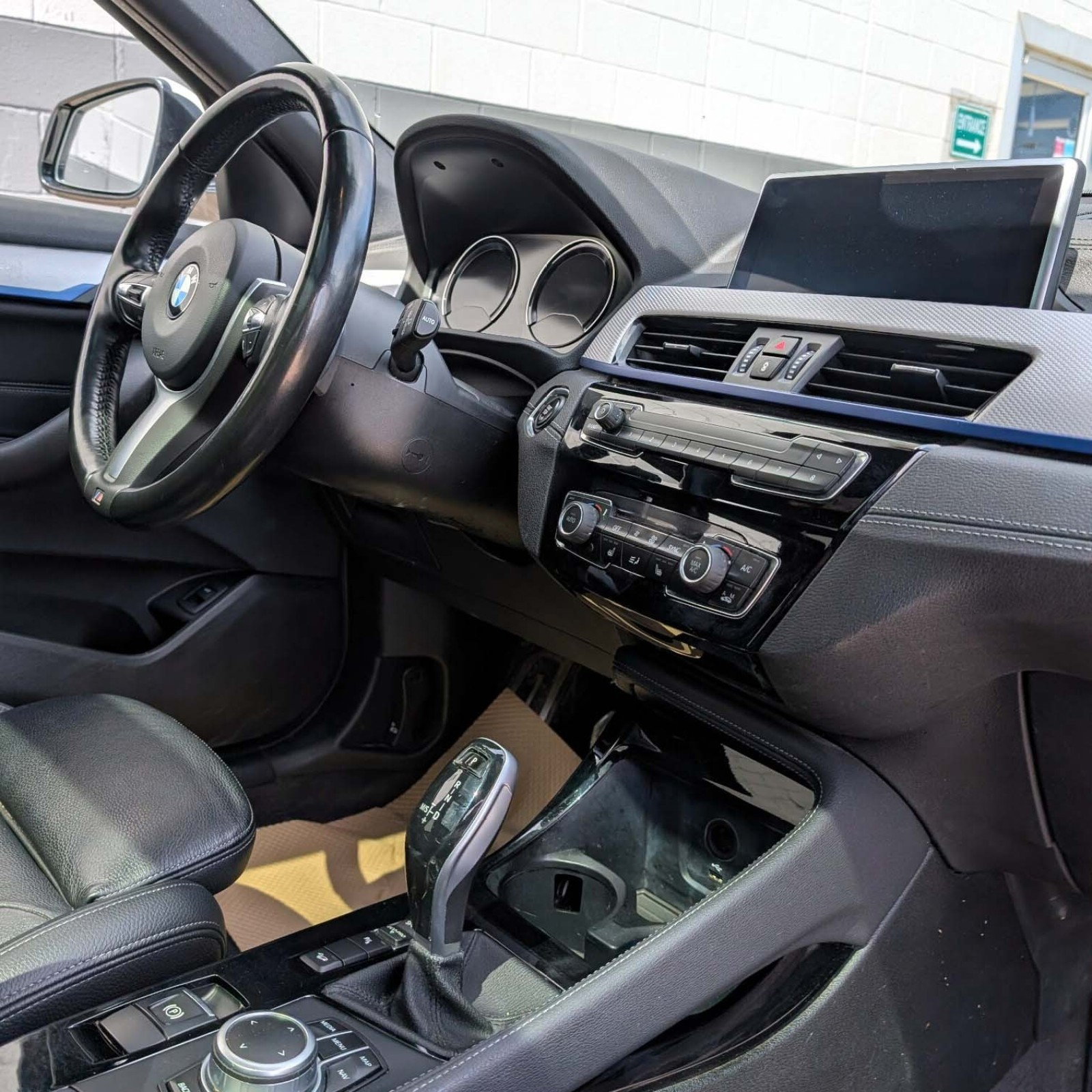 2022 BMW X2 — photo 9