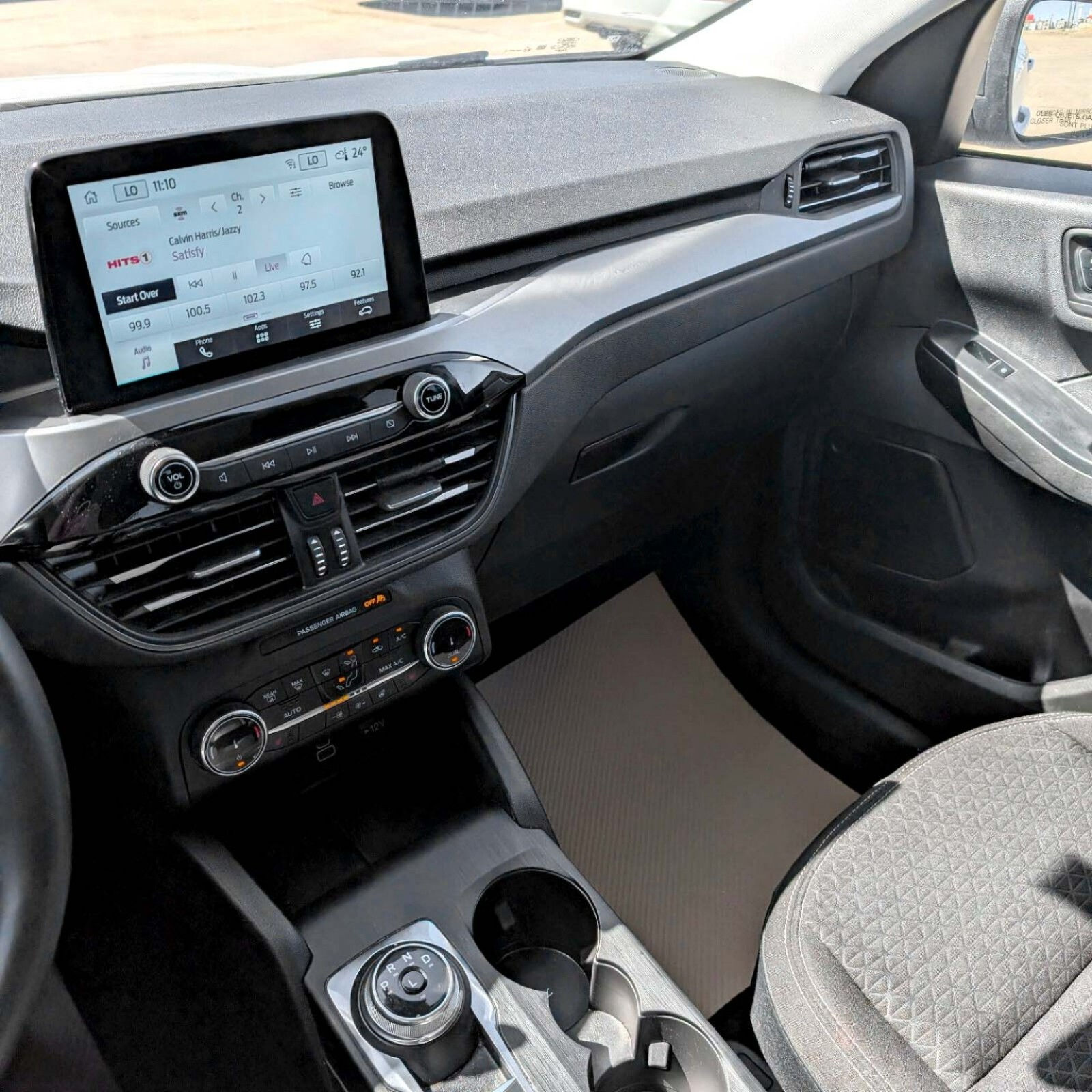2024 Ford Escape — photo 12