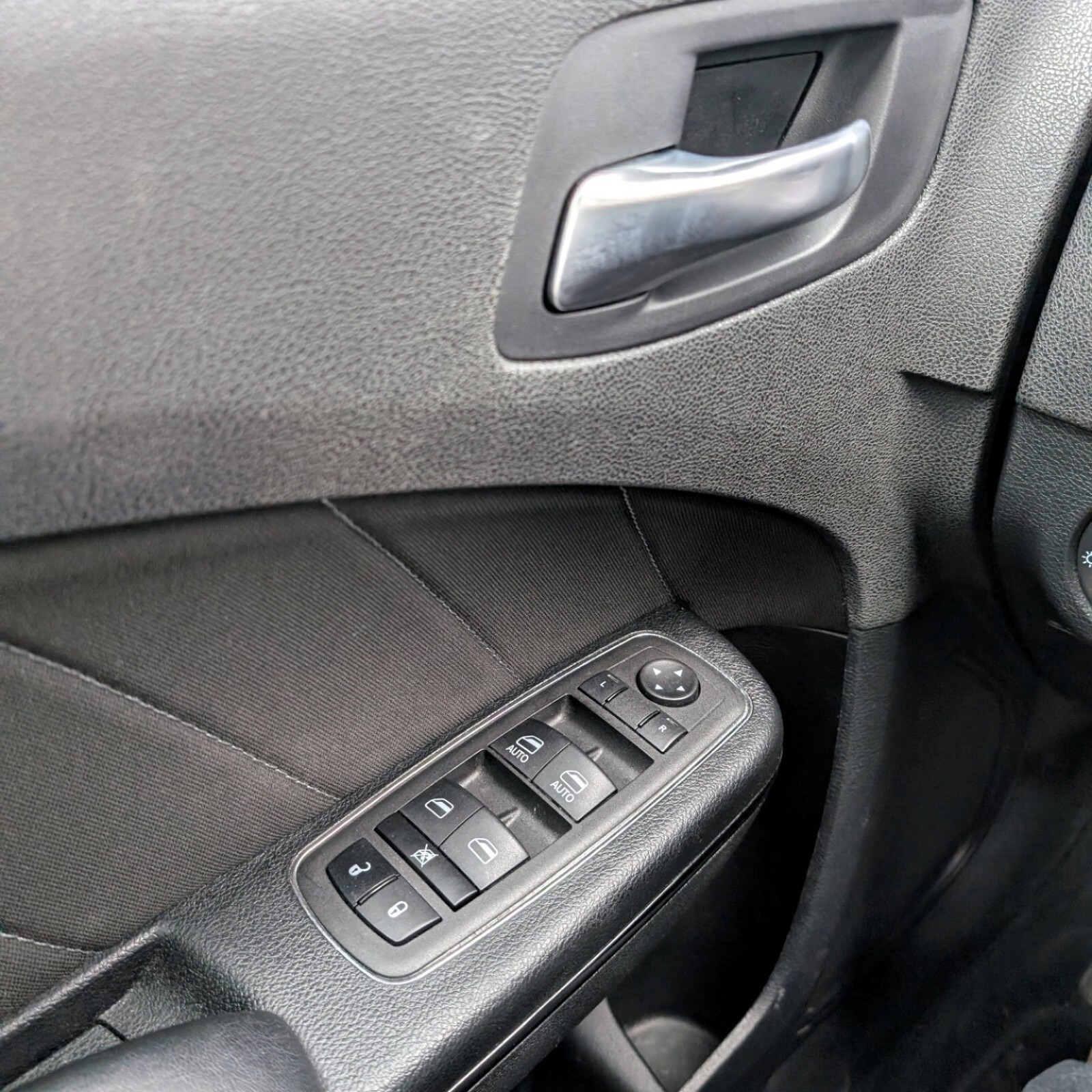 2023 Dodge Charger — photo 13