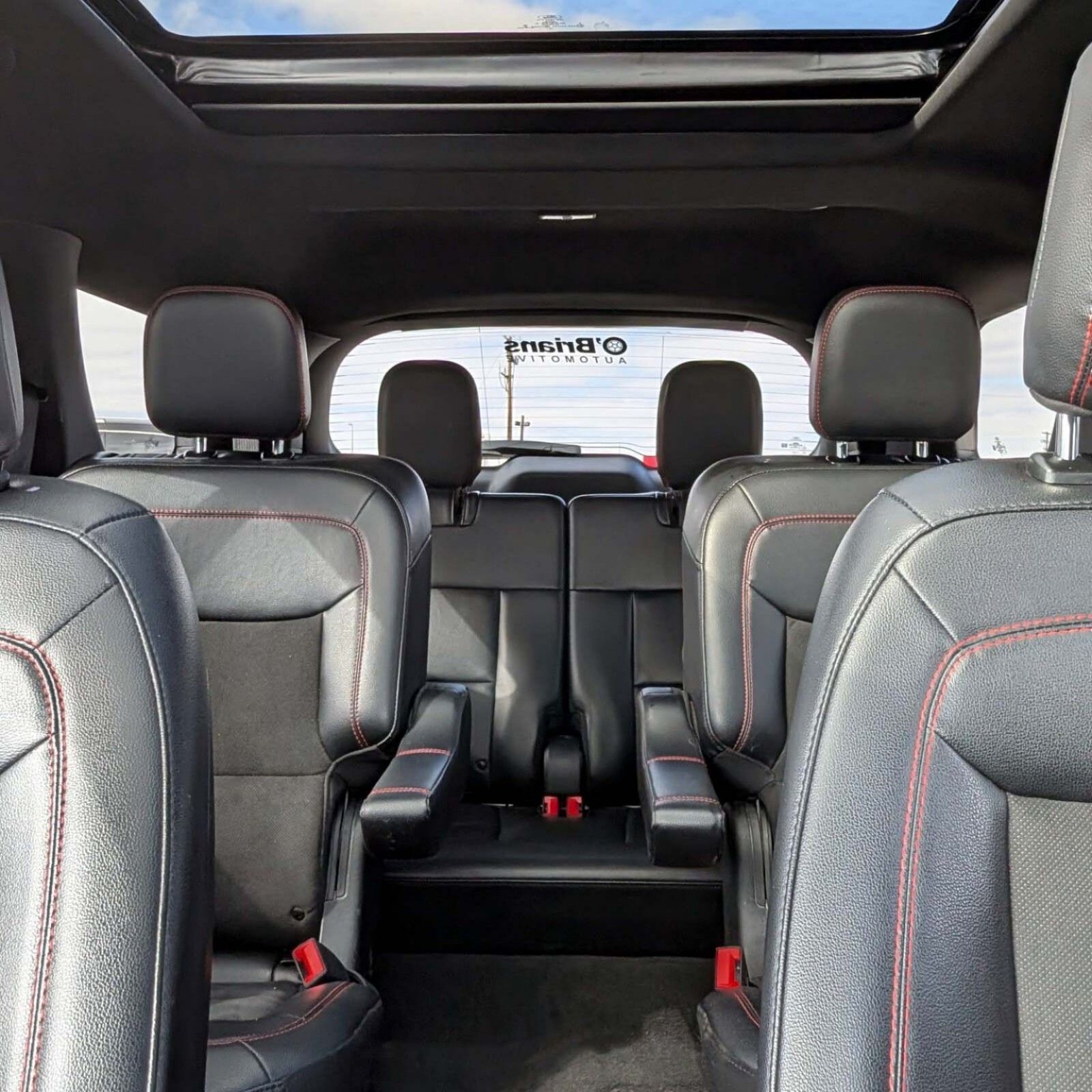2023 Ford Explorer — photo 20