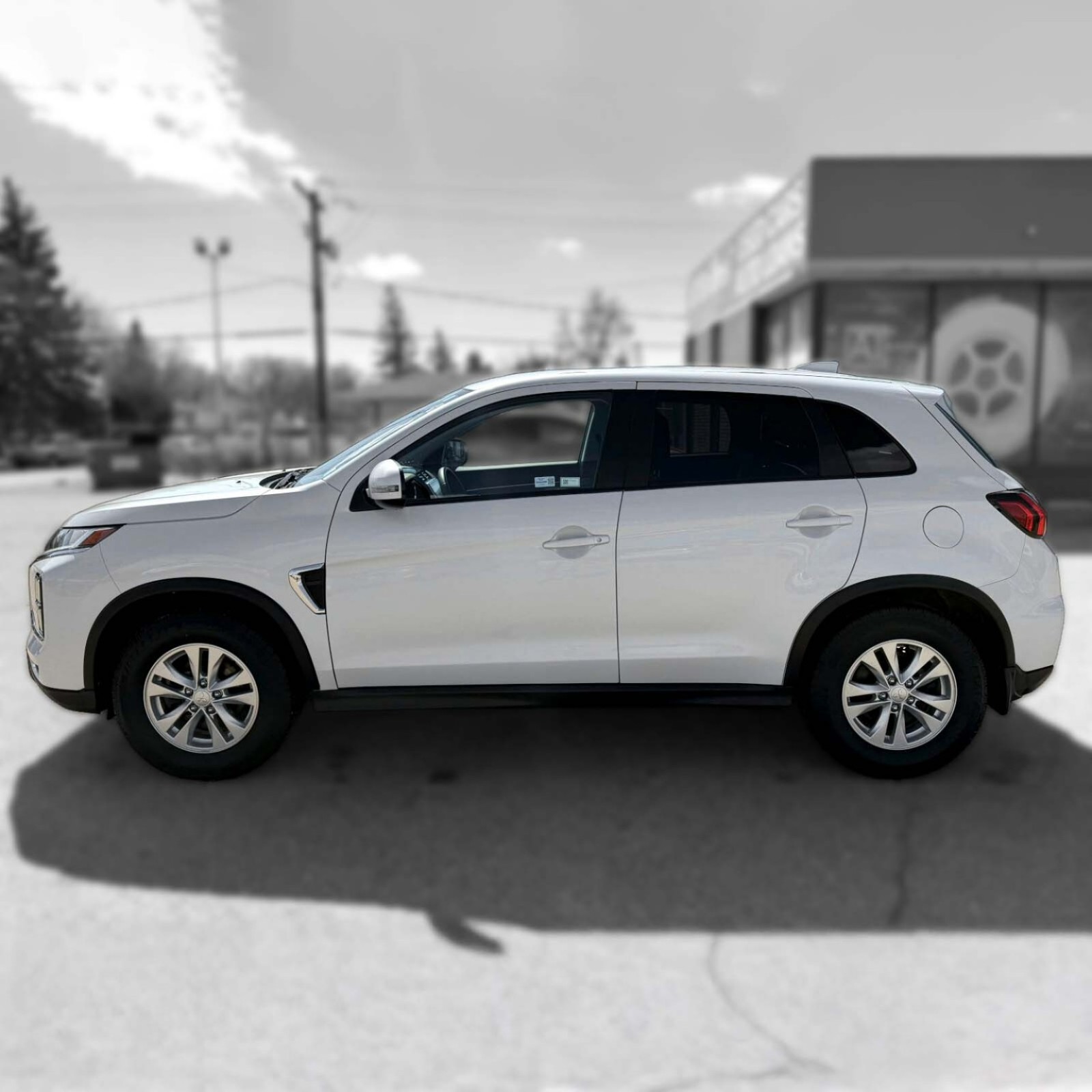 2024 Mitsubishi RVR — photo 5