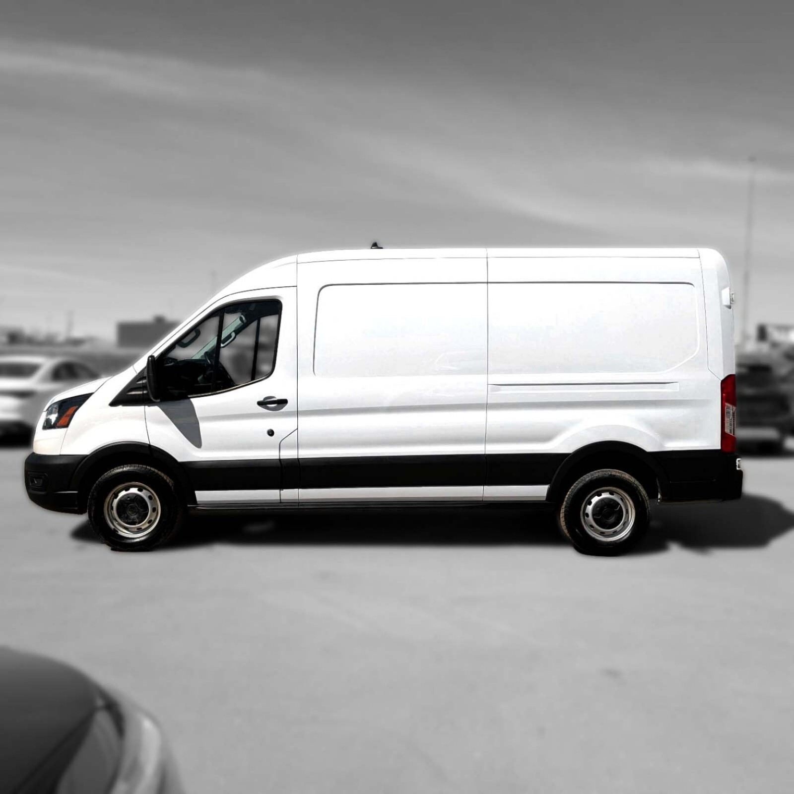 2023 Ford Transit Cargo Van — photo 5