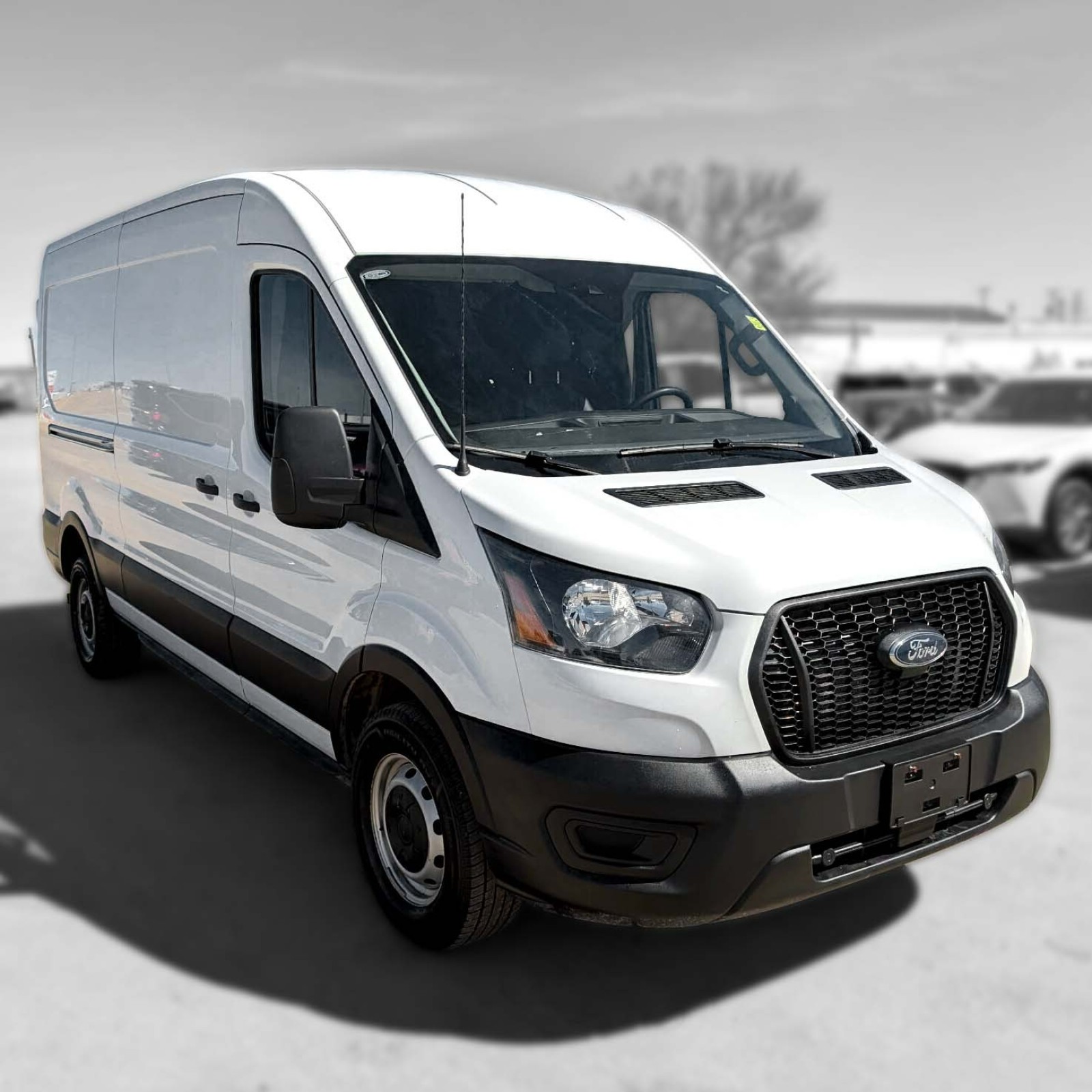 2023 Ford Transit Cargo Van — photo 4
