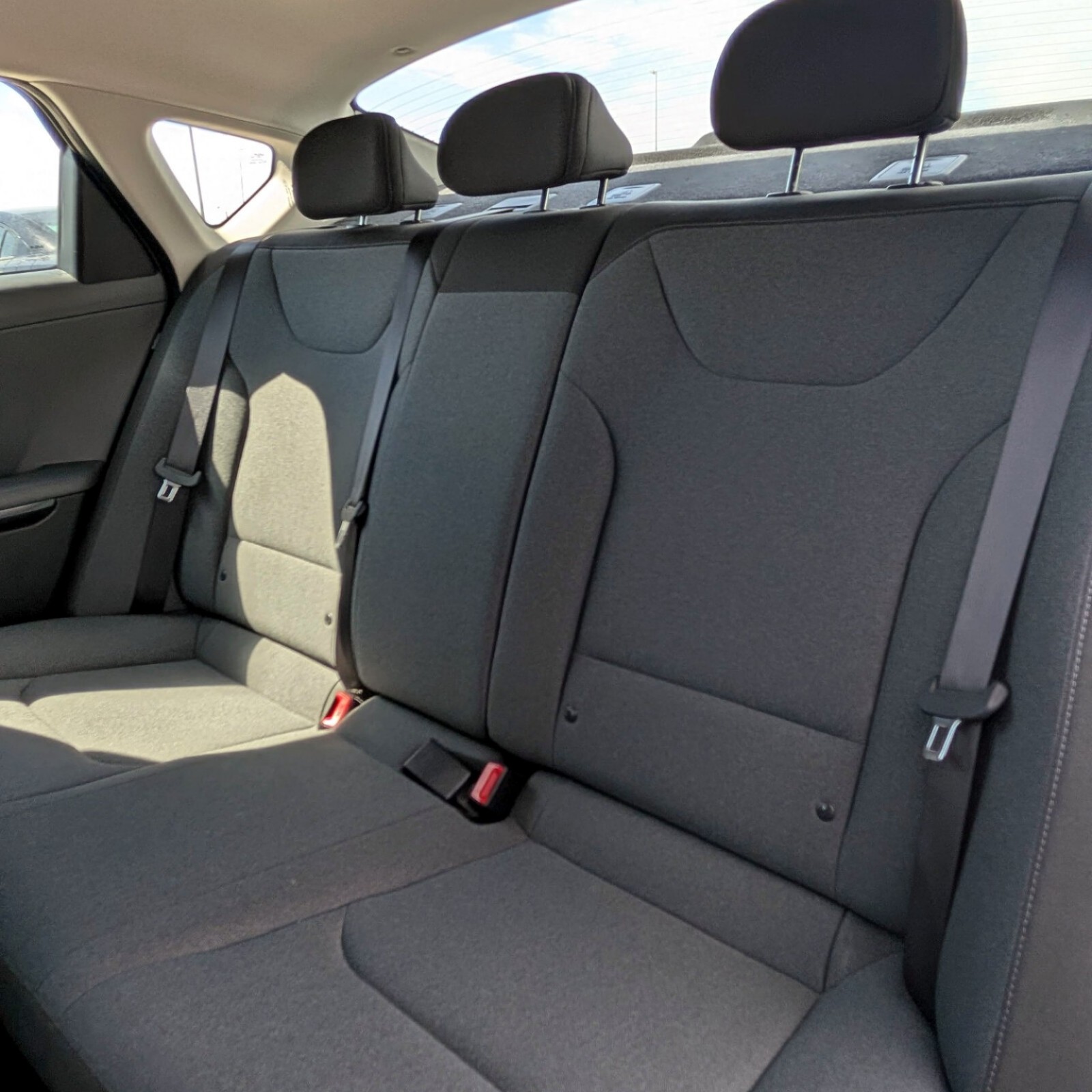 2025 Kia K4 — photo 12