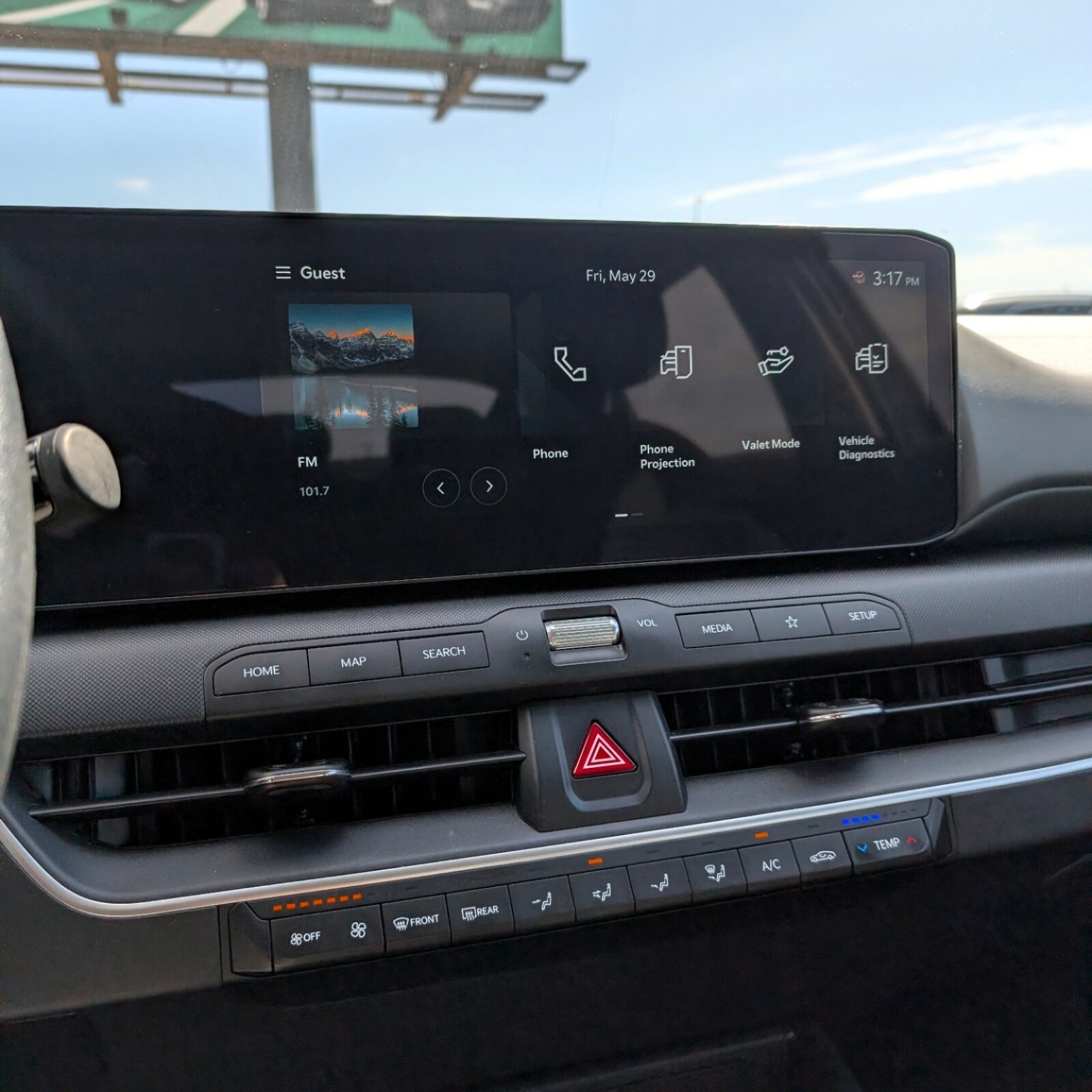 2025 Kia K4 — photo 19