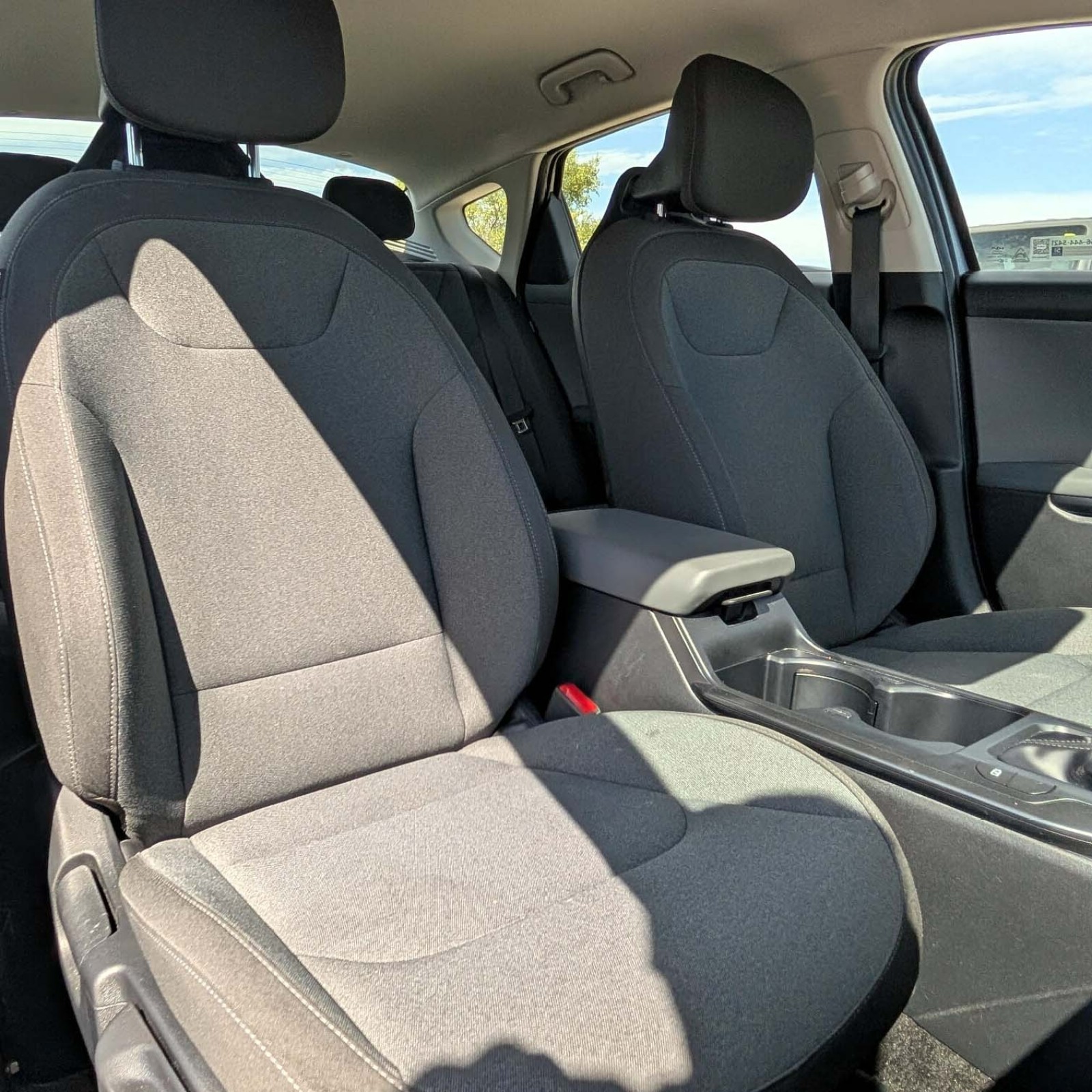 2025 Kia K4 — photo 11