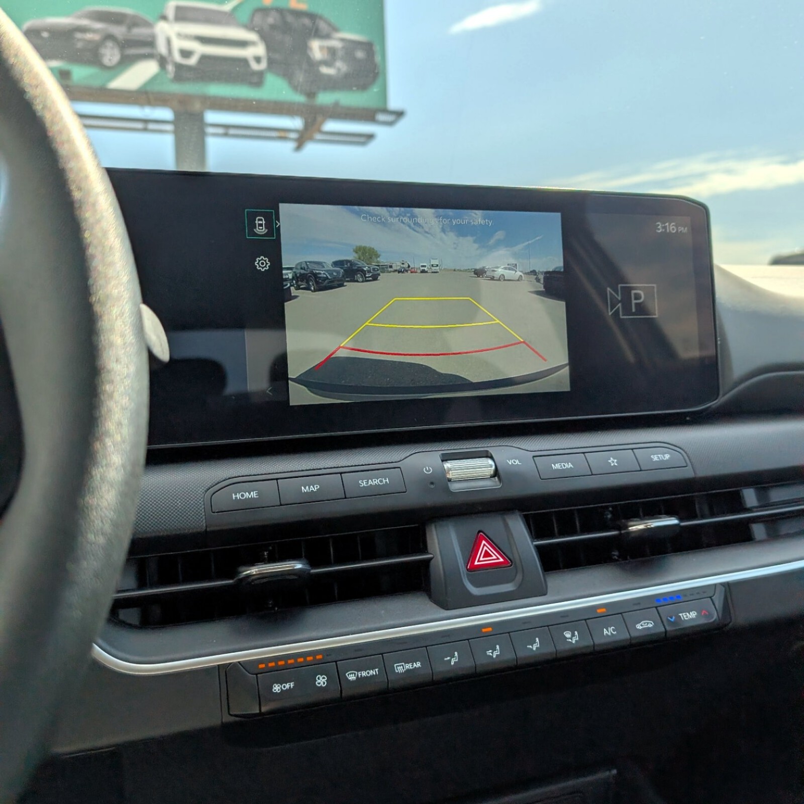 2025 Kia K4 — photo 16