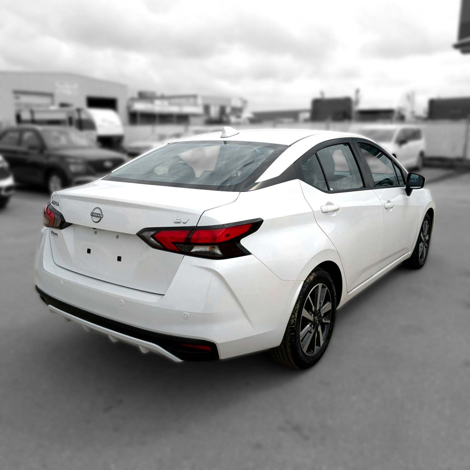 2024 Nissan Versa — photo 8
