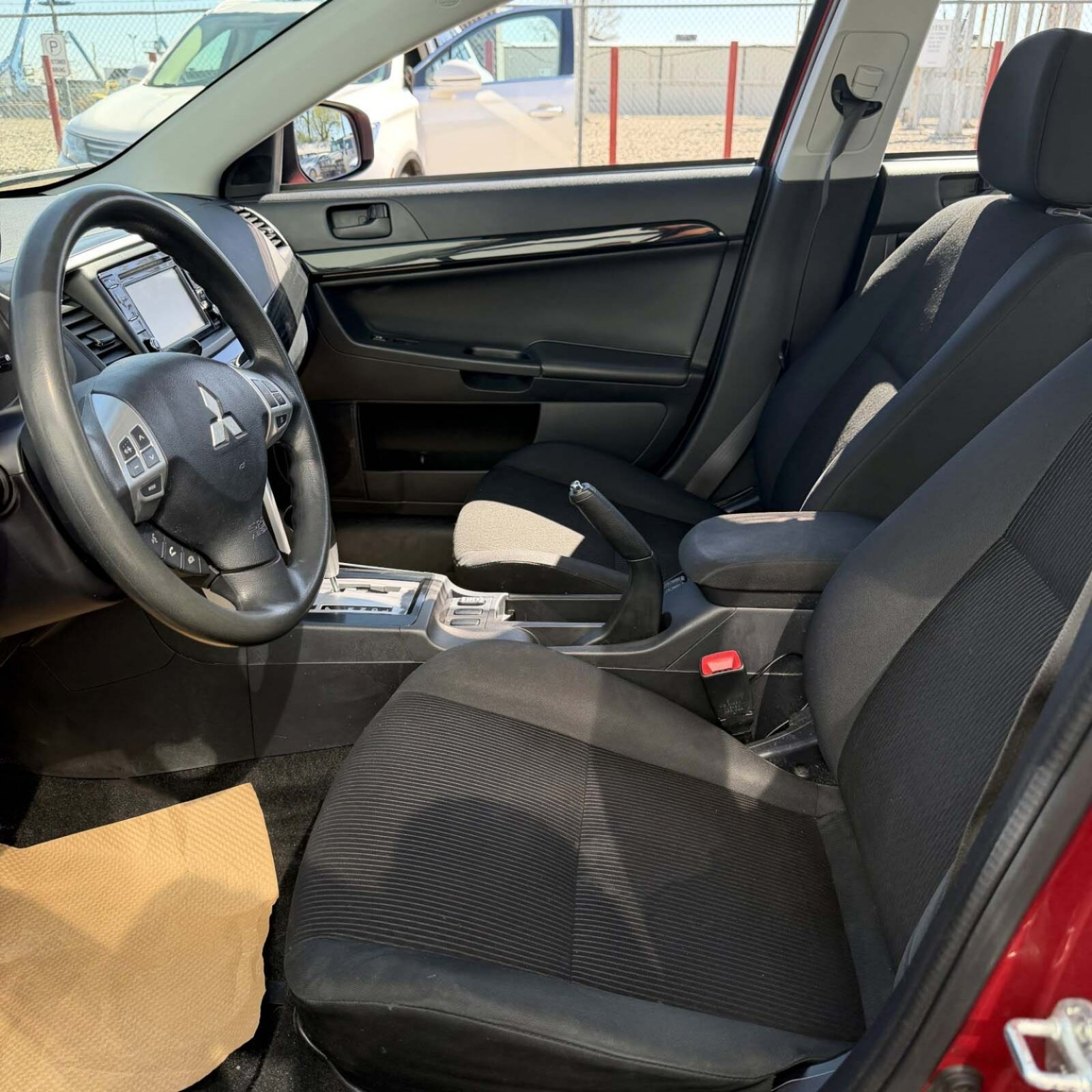 2017 Mitsubishi Lancer — photo 9