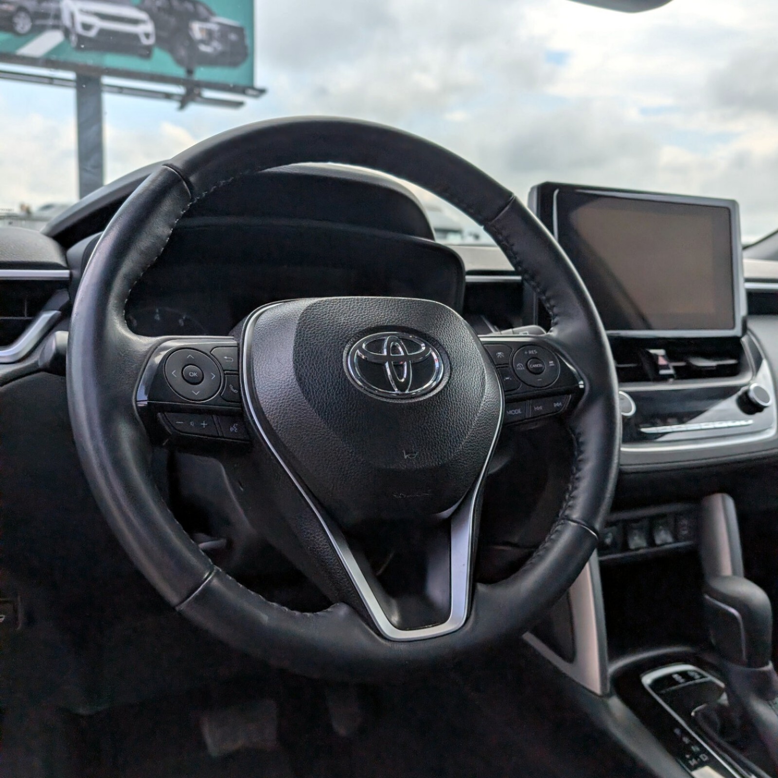 2025 Toyota Corolla Cross — photo 12