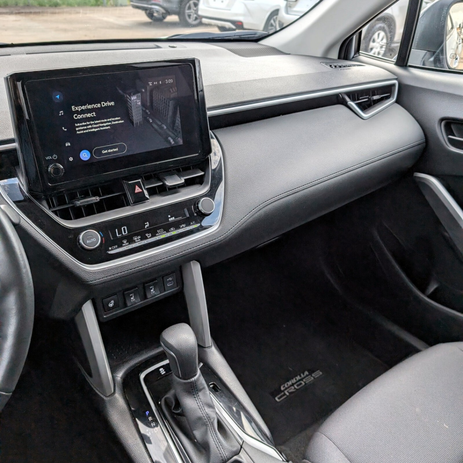 2025 Toyota Corolla Cross — photo 15