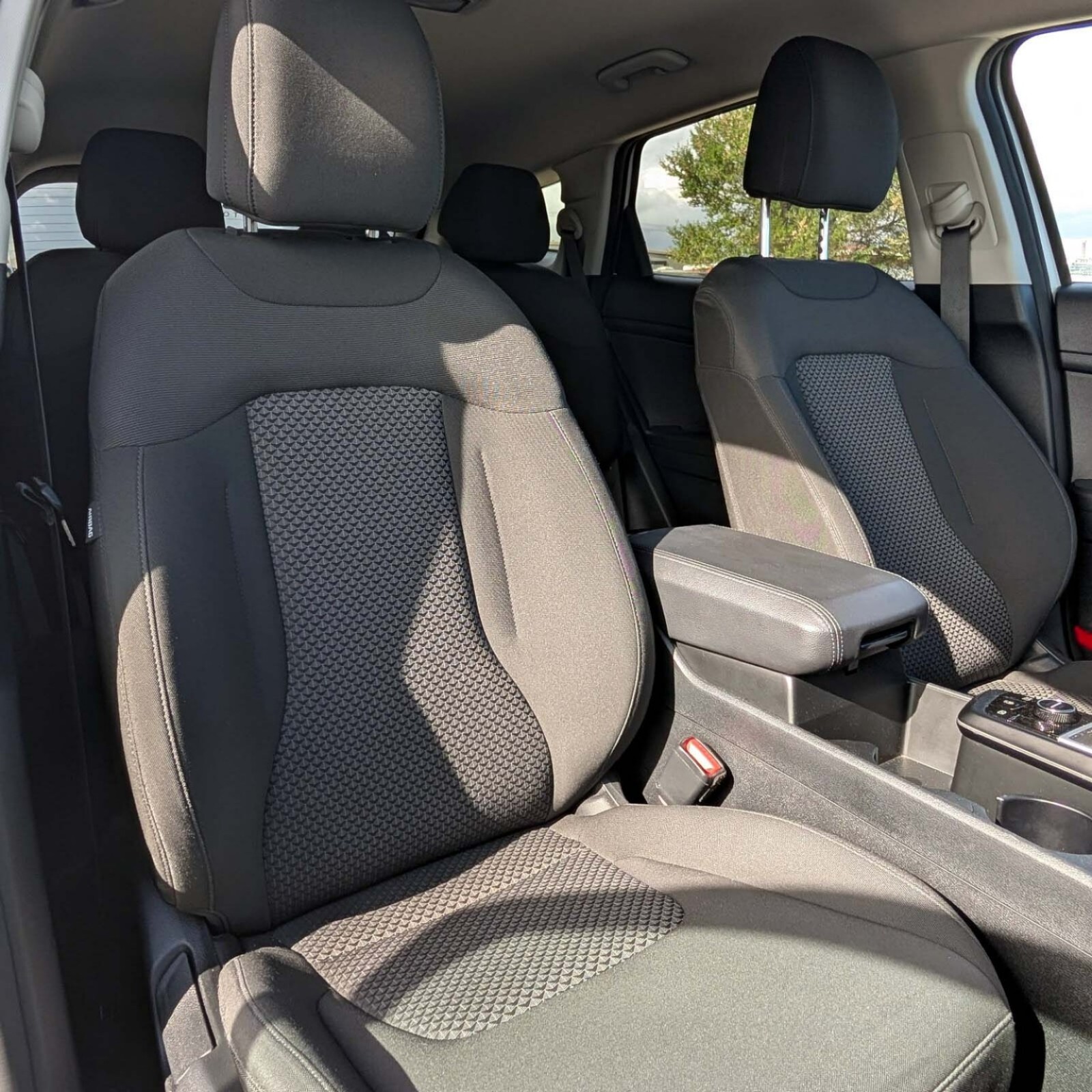 2025 Kia Sportage — photo 12