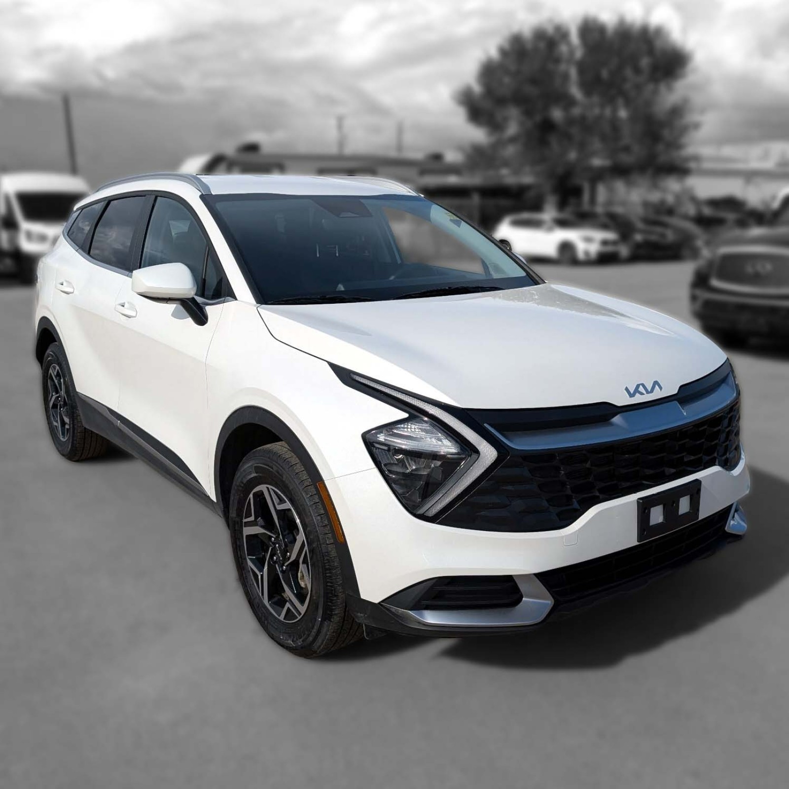 2025 Kia Sportage — photo 4
