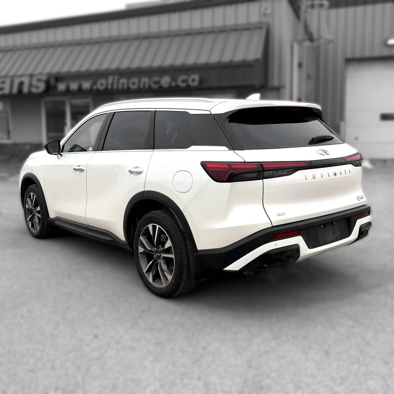 2025 INFINITI QX60 — photo 6
