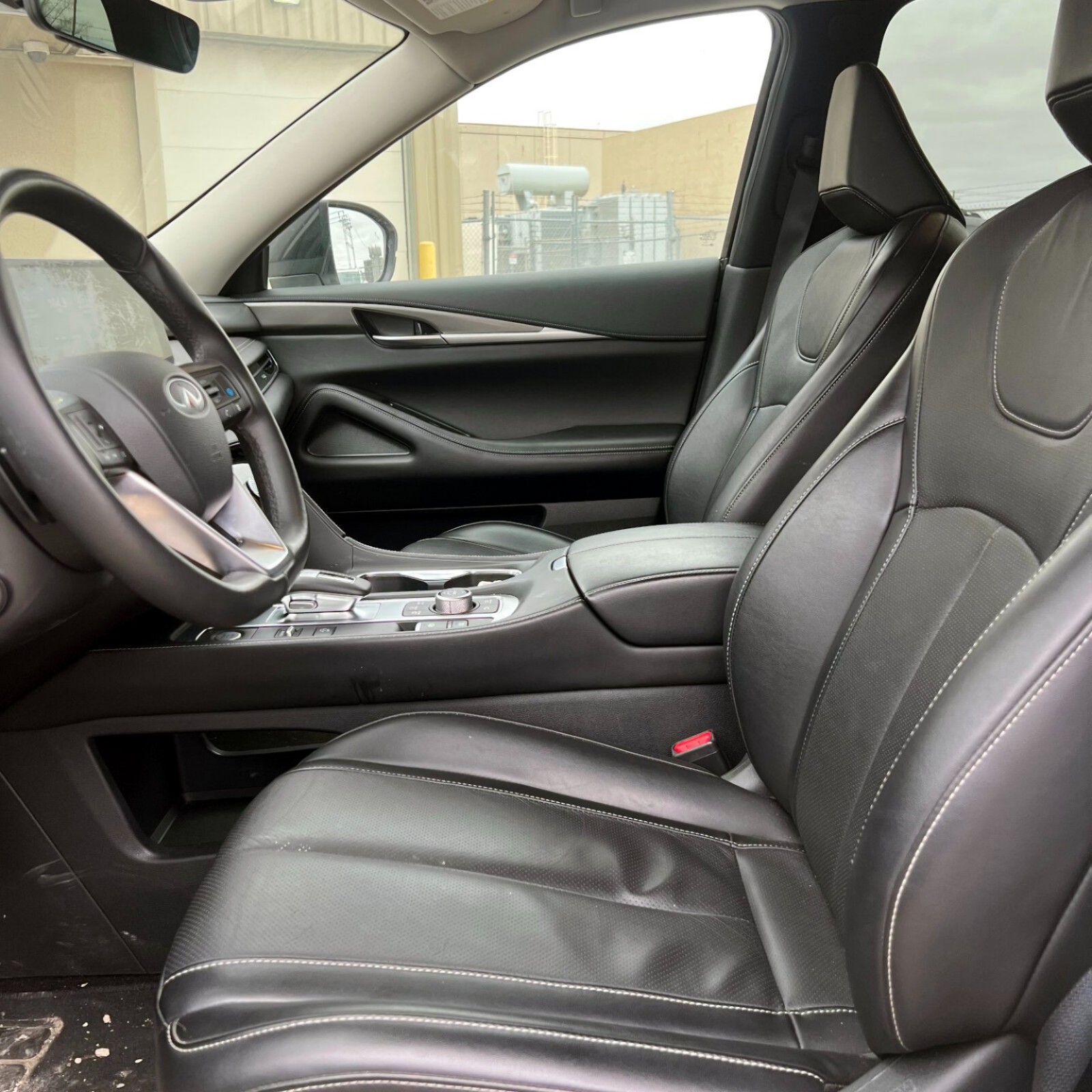 2025 INFINITI QX60 — photo 12