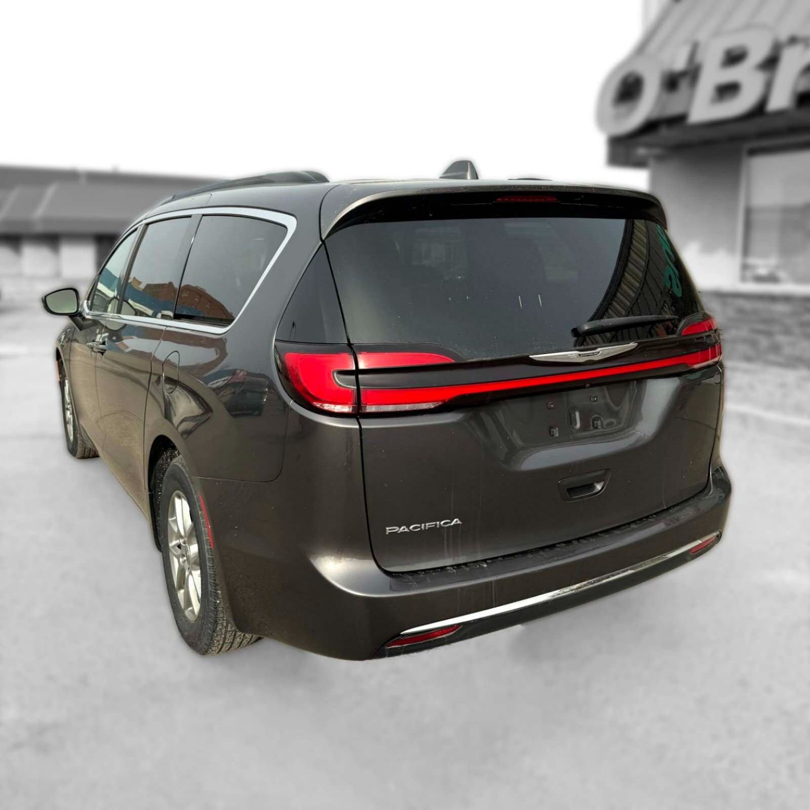2022 Chrysler Pacifica — photo 6