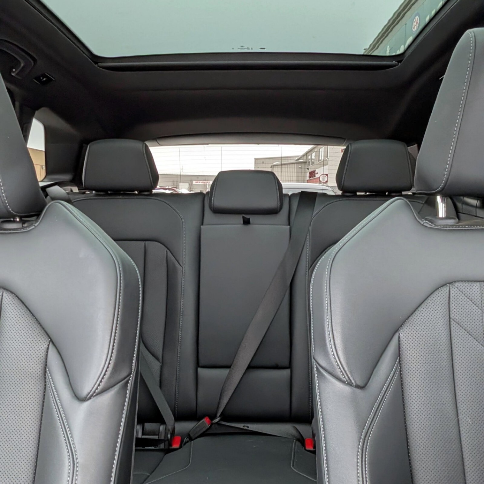 2025 BMW X3 — photo 11