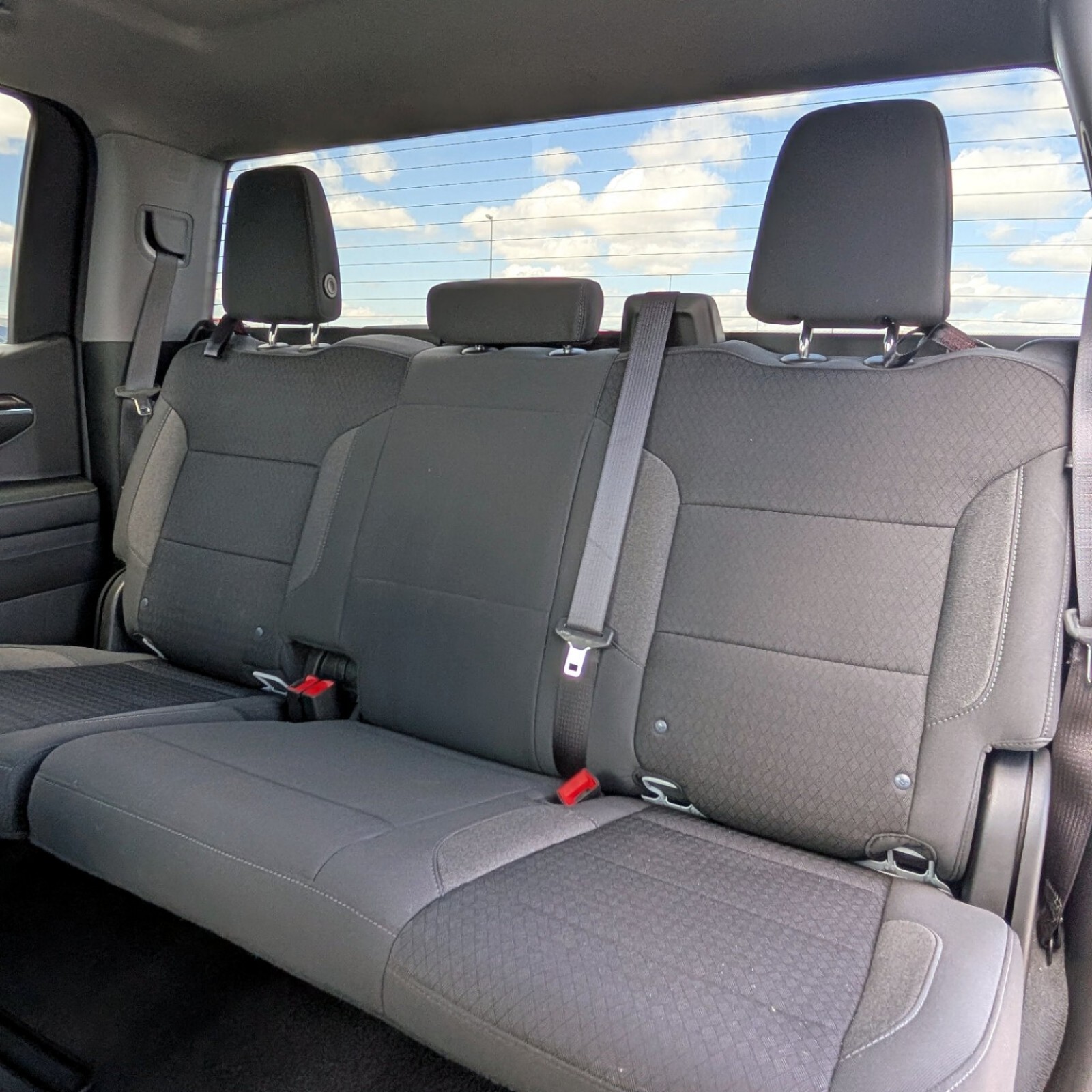 2024 Chevrolet Silverado 1500 — photo 13