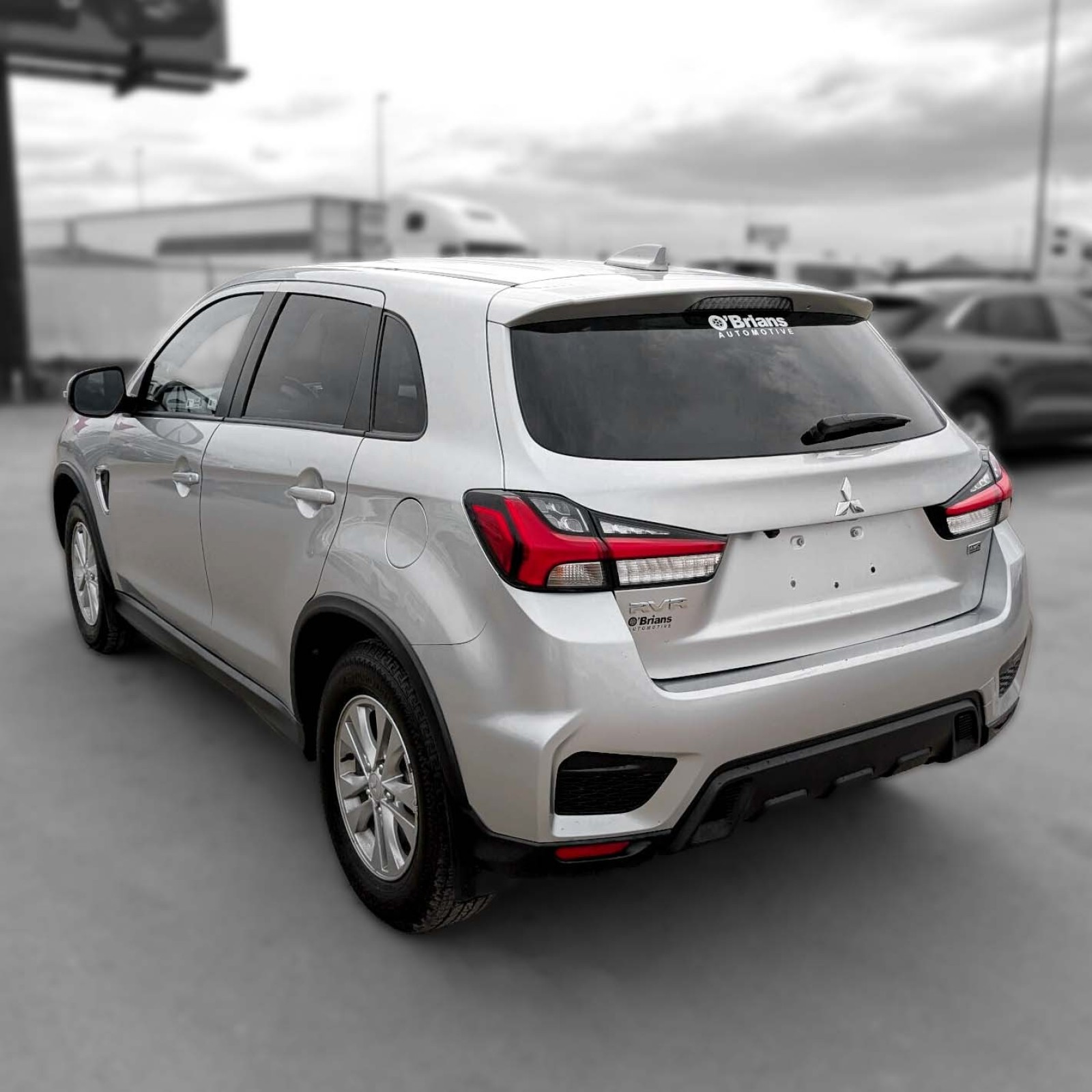 2021 Mitsubishi RVR — photo 6