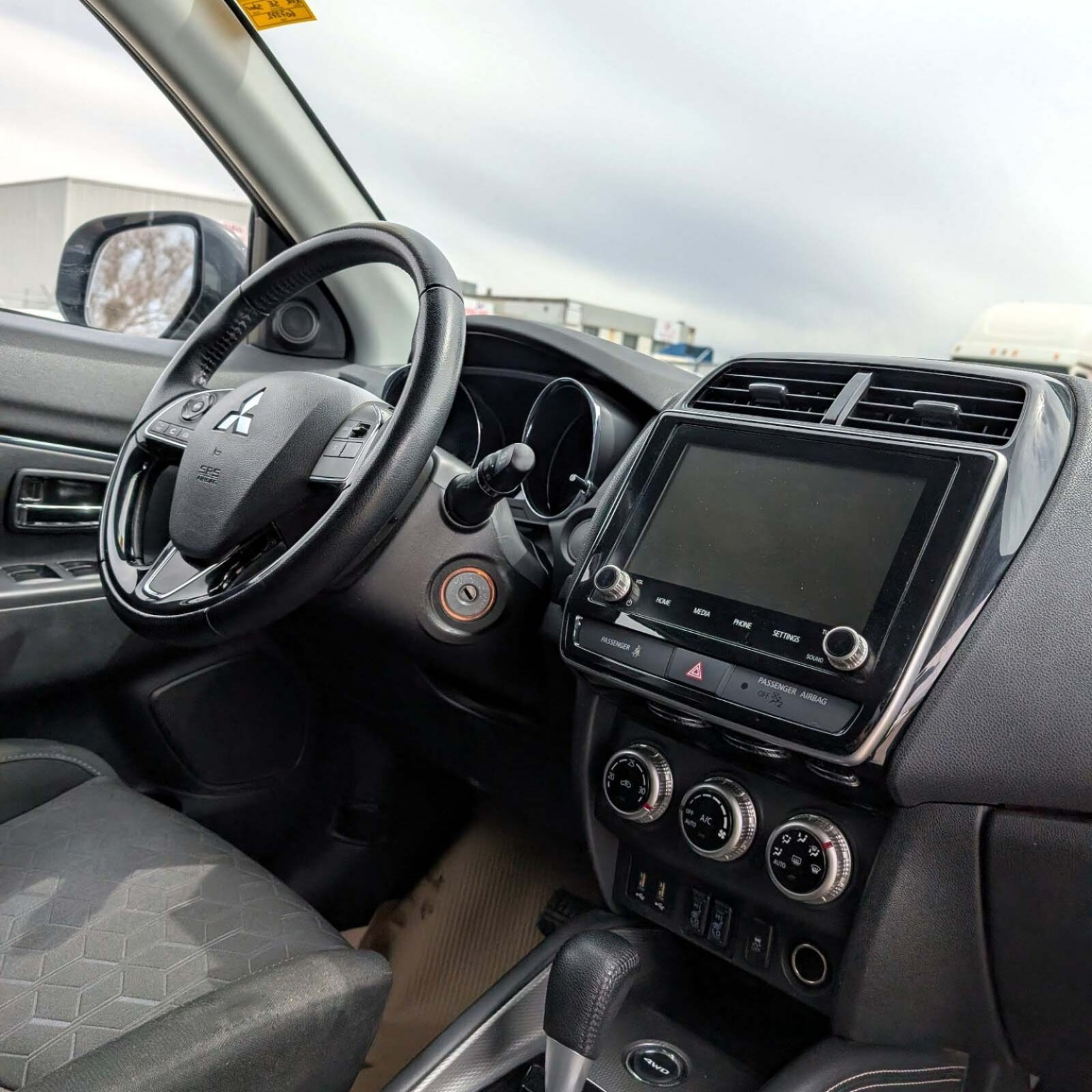 2021 Mitsubishi RVR — photo 9