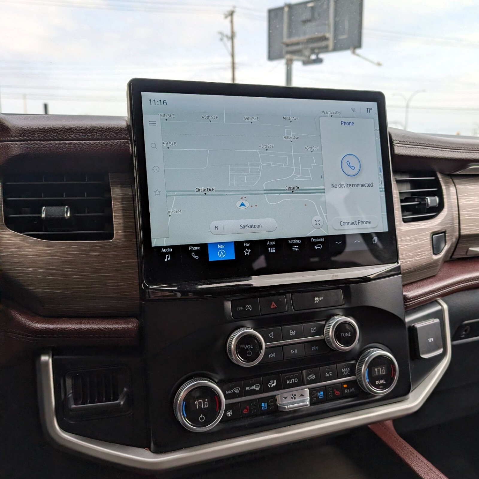 2024 Ford Expedition — photo 9