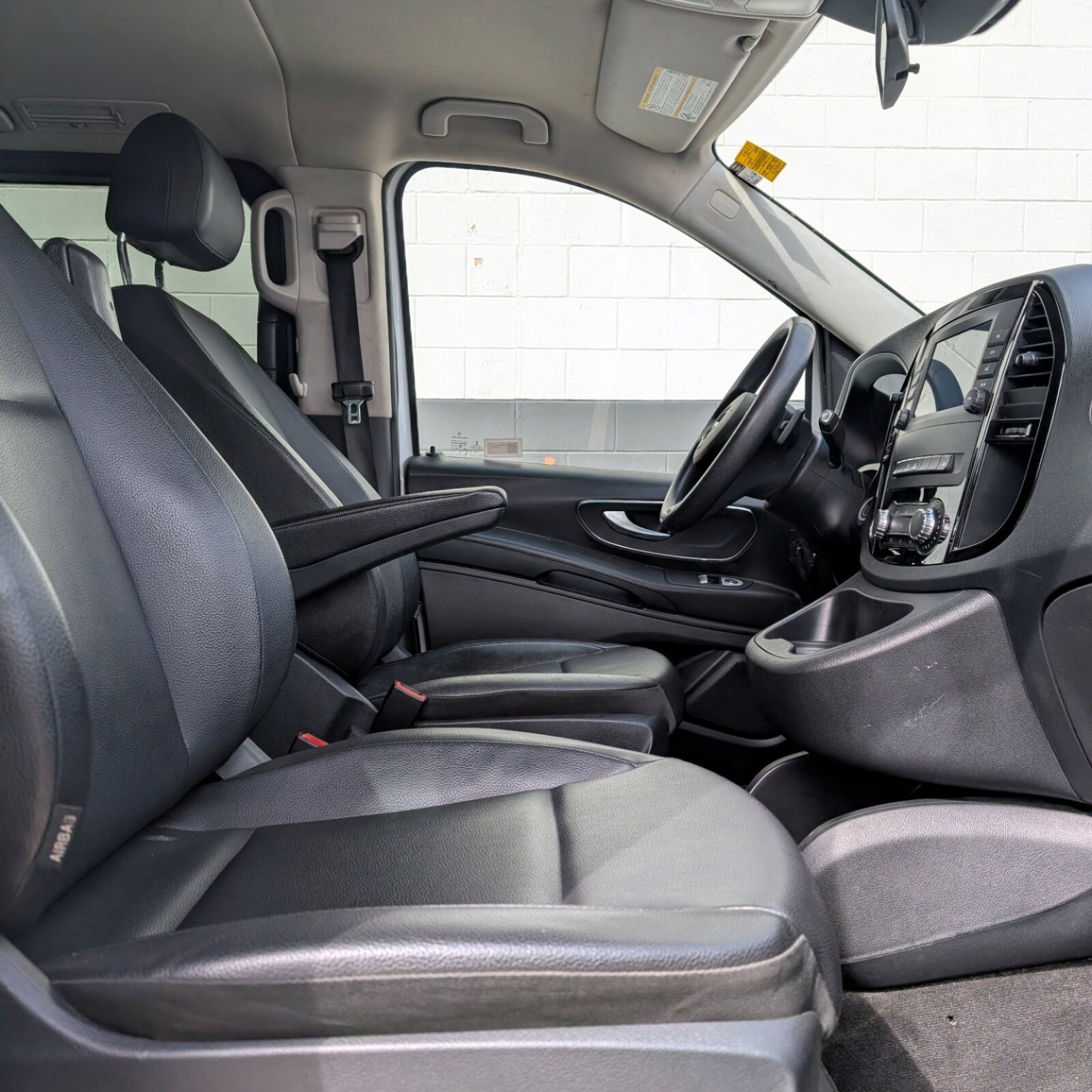 2022 Mercedes-Benz Metris — photo 10