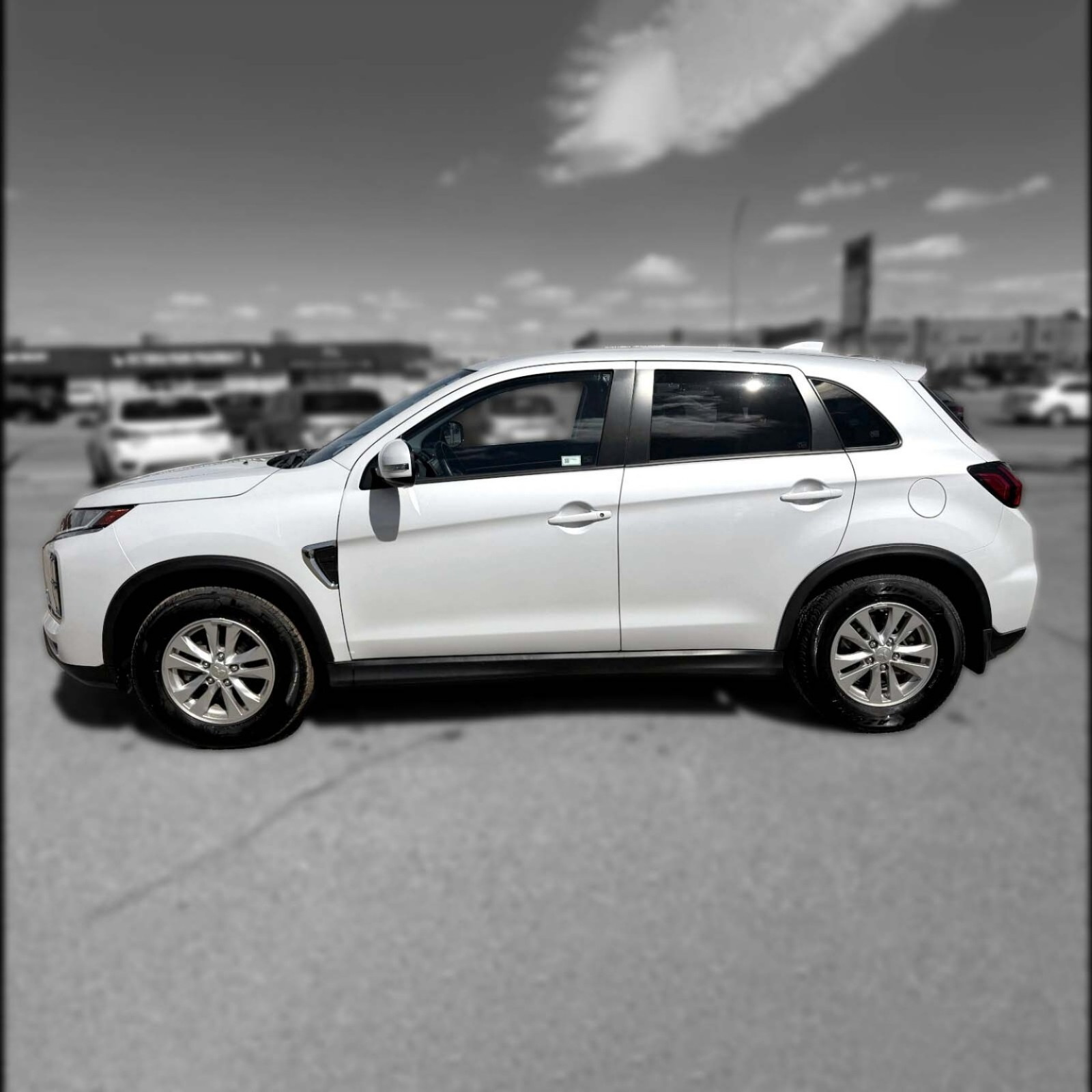 2024 Mitsubishi RVR — photo 5