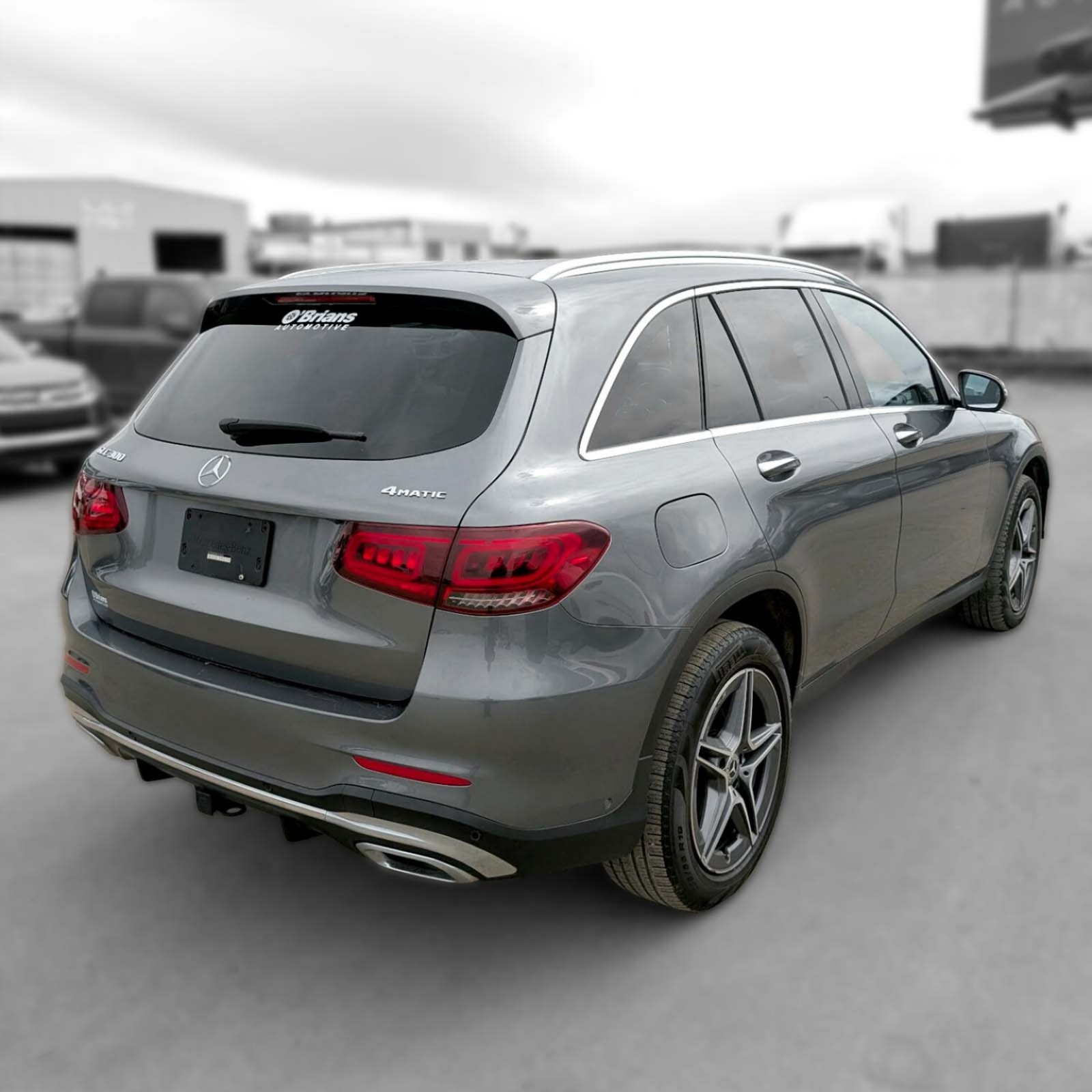 2022 Mercedes-Benz GLC — photo 8
