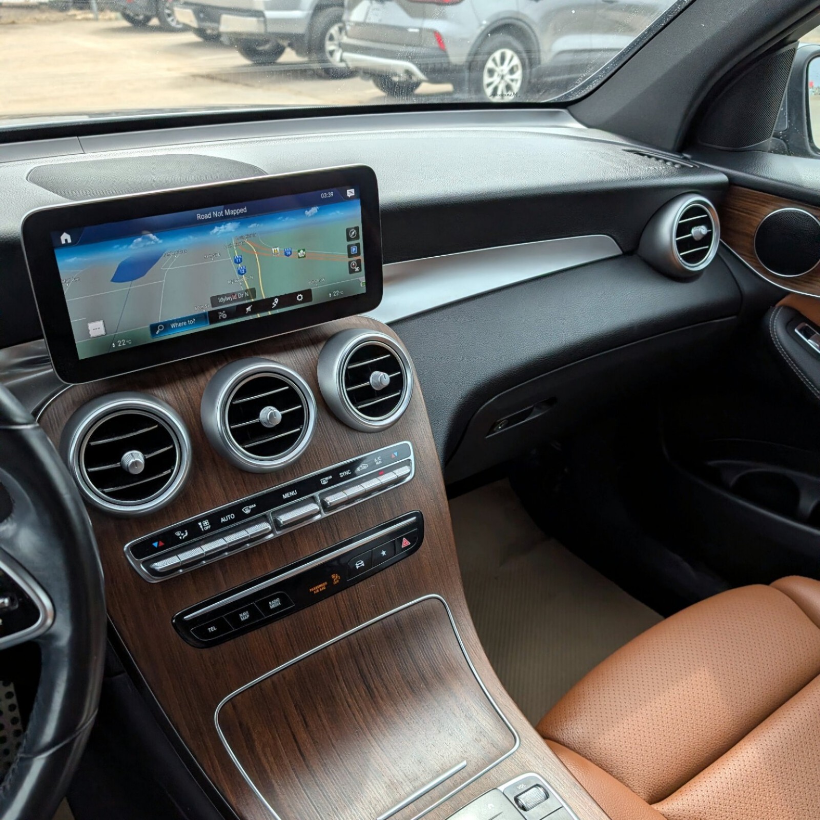 2022 Mercedes-Benz GLC — photo 17