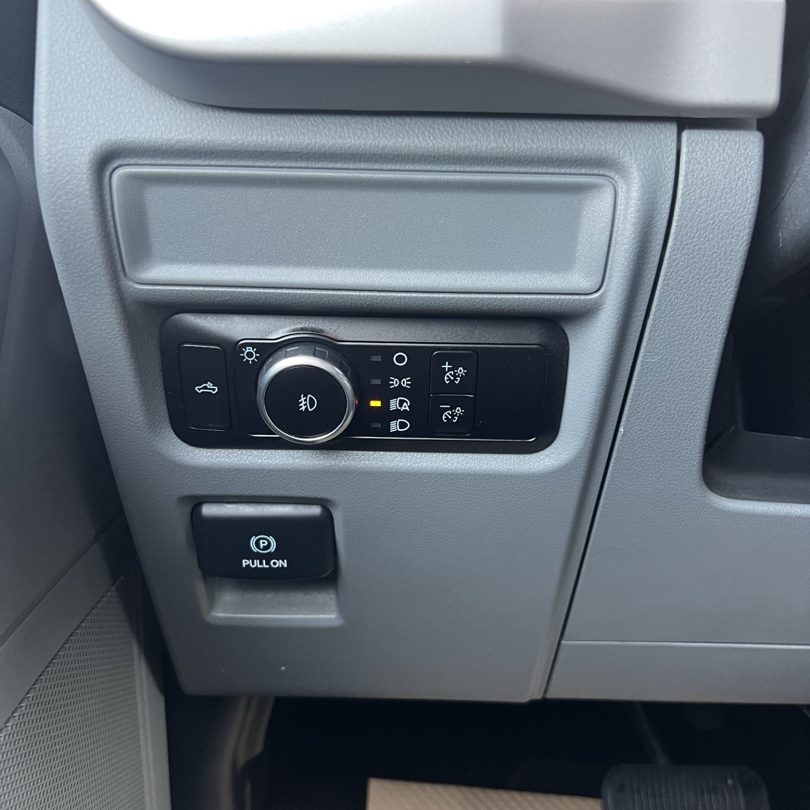 2023 Ford F-150 — photo 12