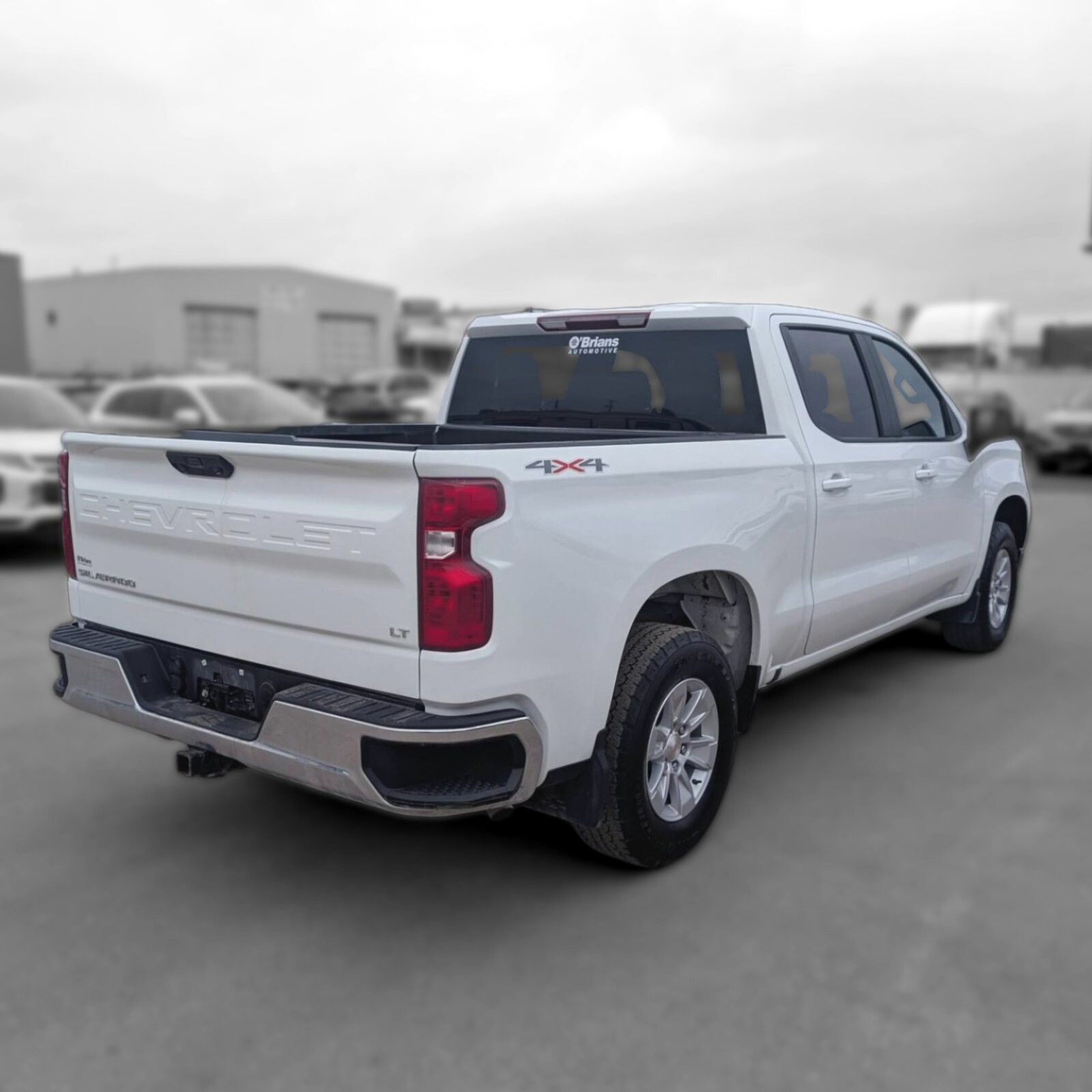 2025 Chevrolet Silverado 1500 — photo 9