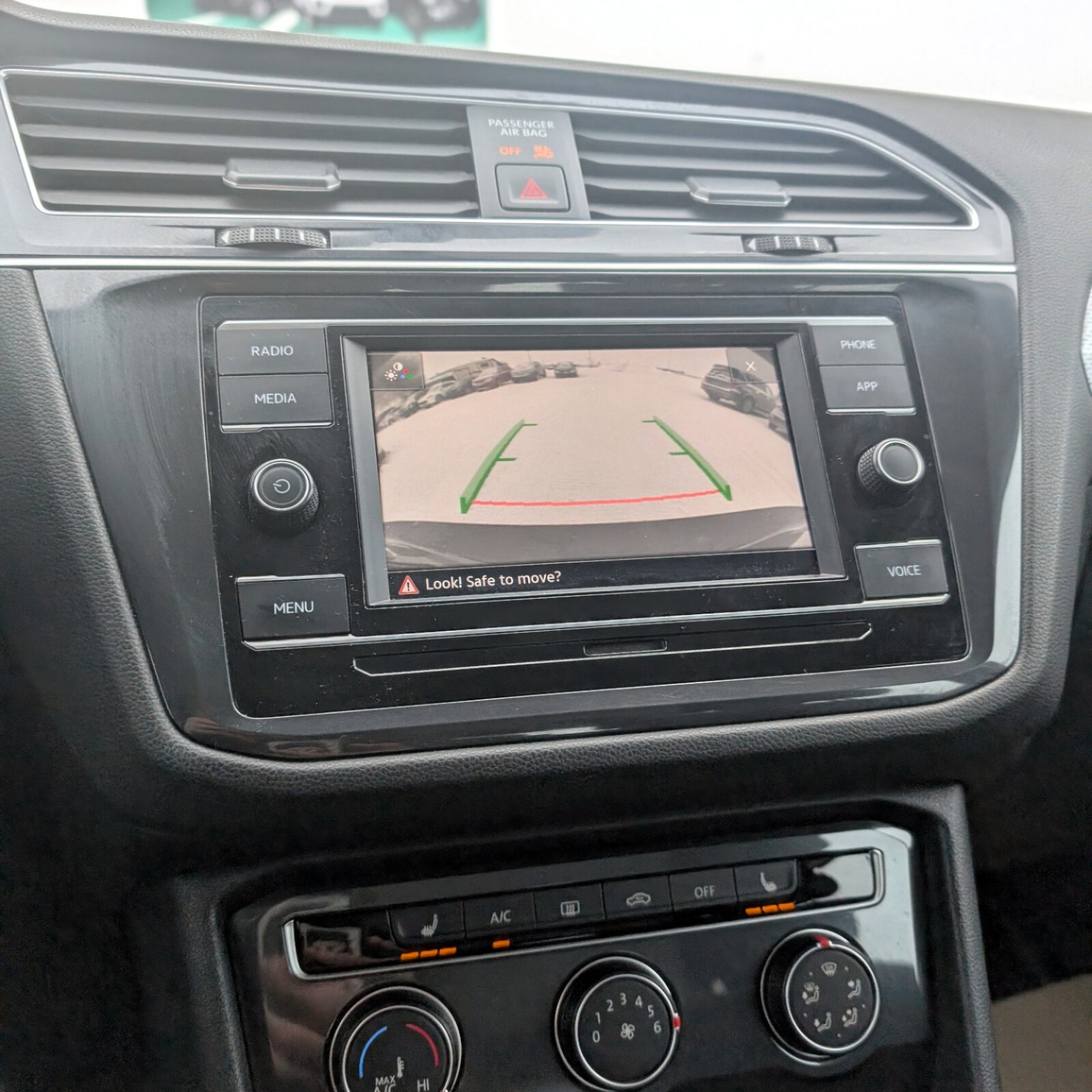 2024 Volkswagen Tiguan — photo 15